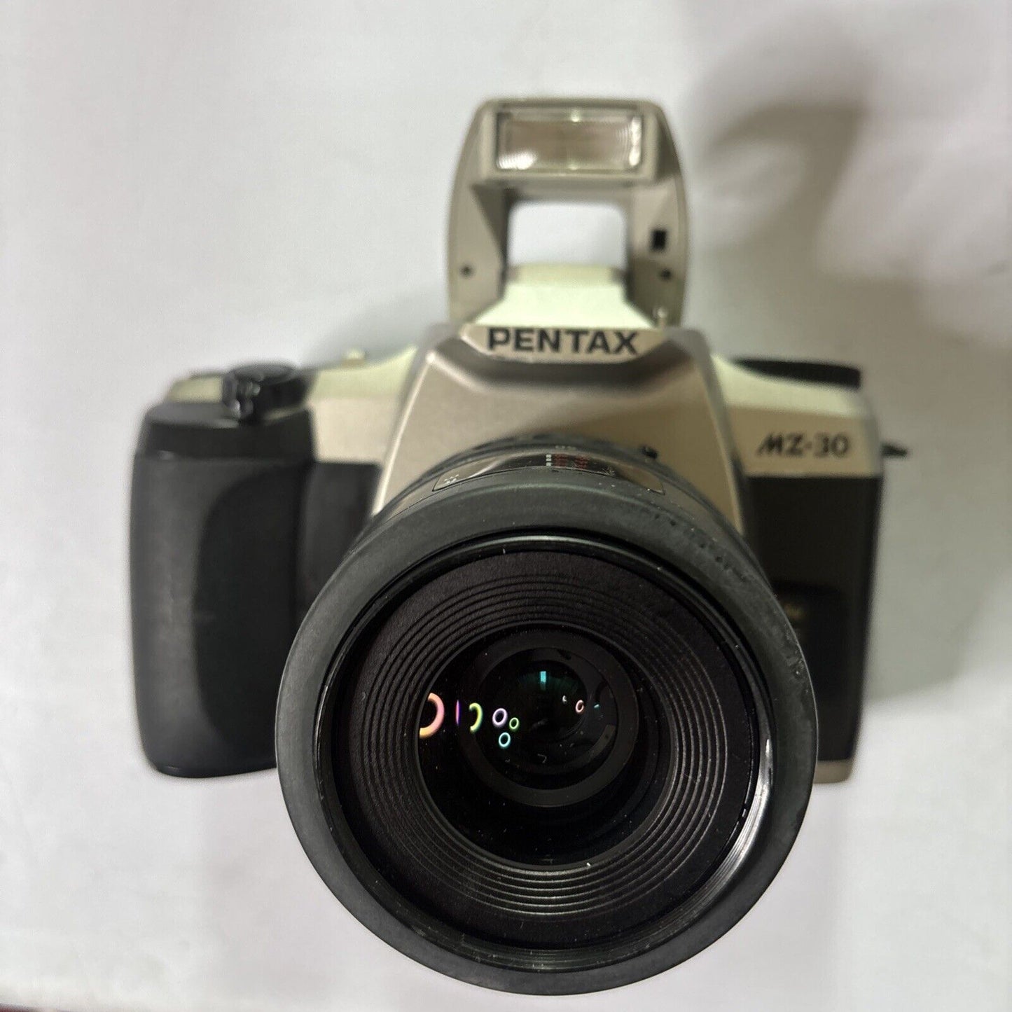 Pentax MZ-30 SLR 35mm Camera SMC Pentax-F 35-80mm Lens