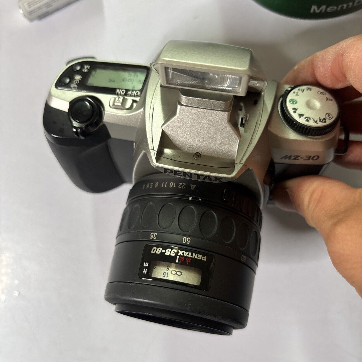 Pentax MZ-30 SLR 35mm Camera SMC Pentax-F 35-80mm Lens