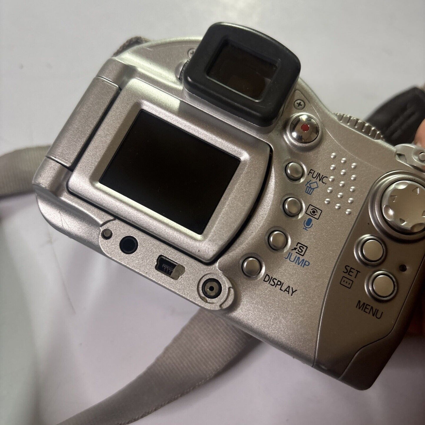 Canon PowerShot S1 IS Digital Camera *Does Not Turn On - For Parts Repair*