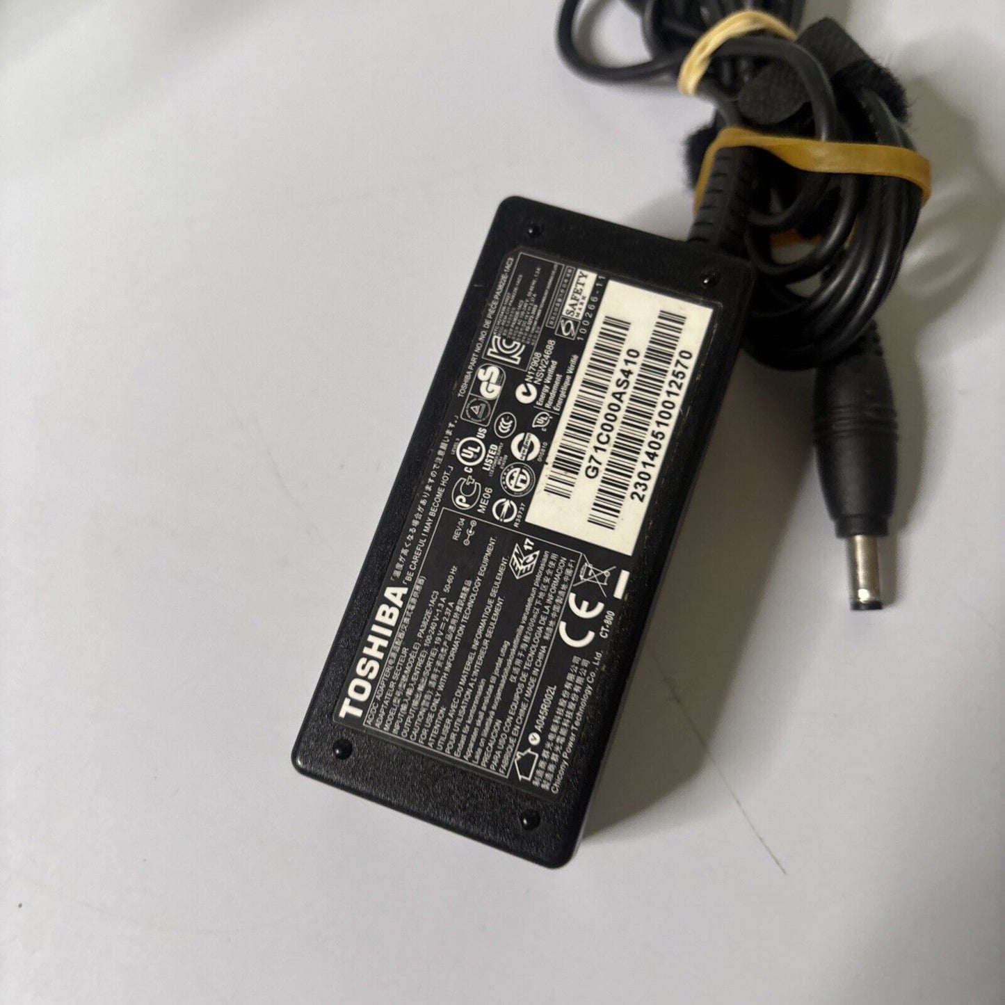 Genuine Toshiba PA3822E-1AC3 Laptop Adapter 19V 2.37A