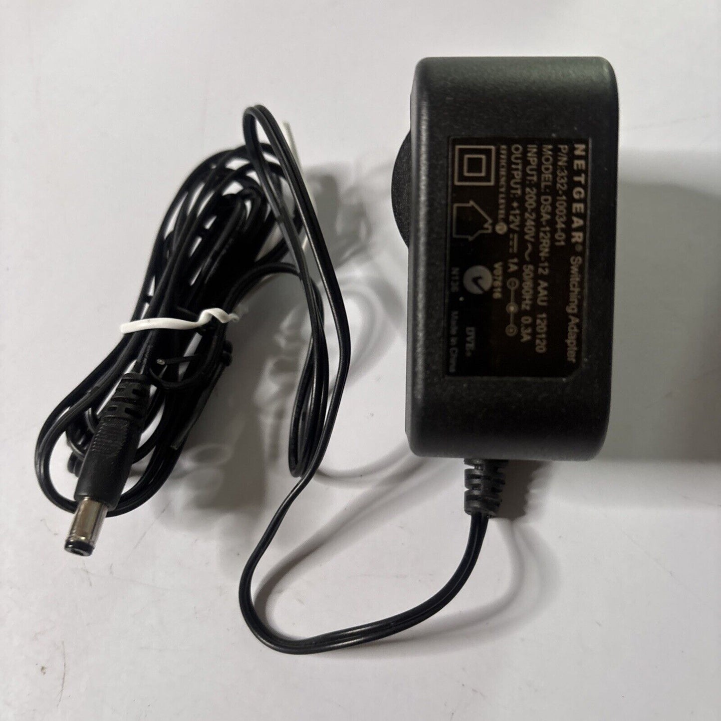 Genuine Netgear Switching Adapter DSA-12RN-12 12V 1A
