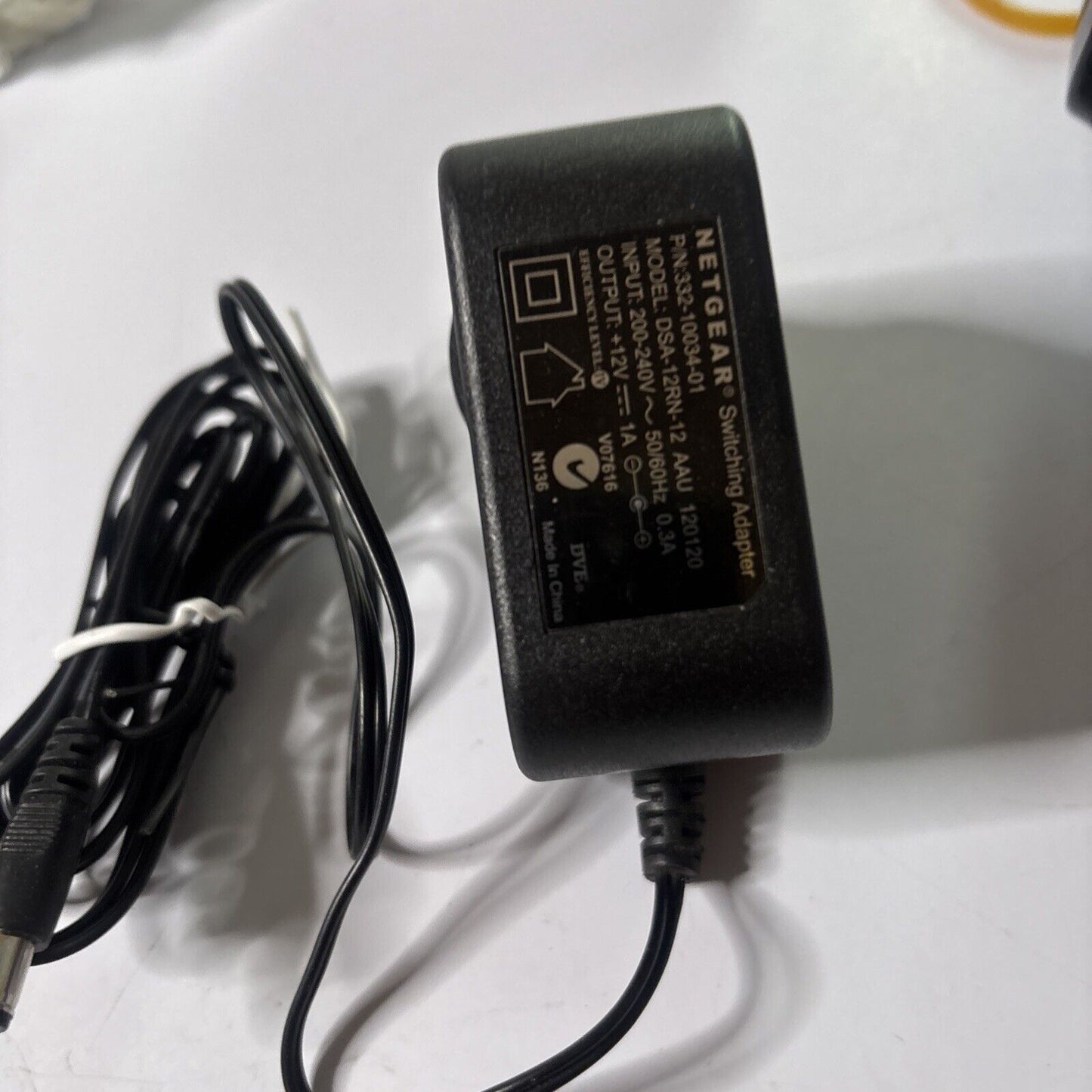 Genuine Netgear Switching Adapter DSA-12RN-12 12V 1A