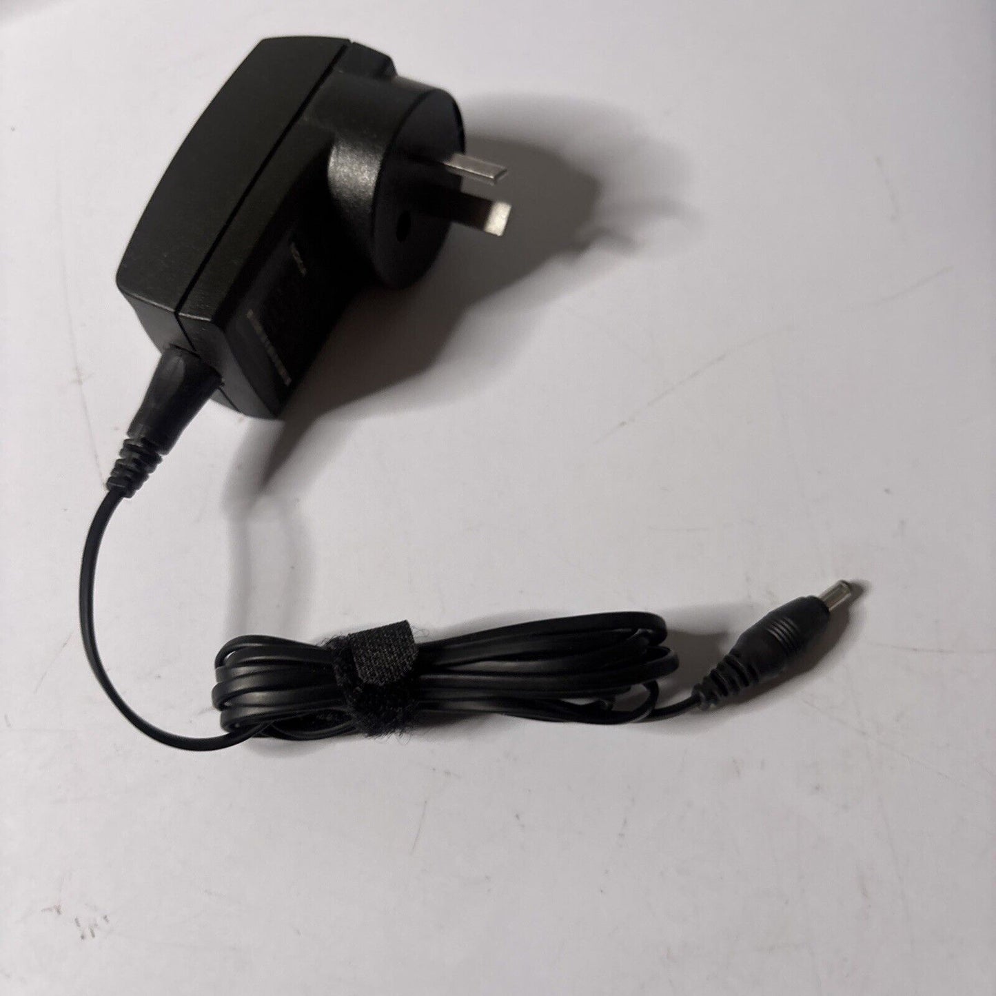 Genuine Nokia ACP-8A AC Adapter. Output: DC 5.3 V 500mA