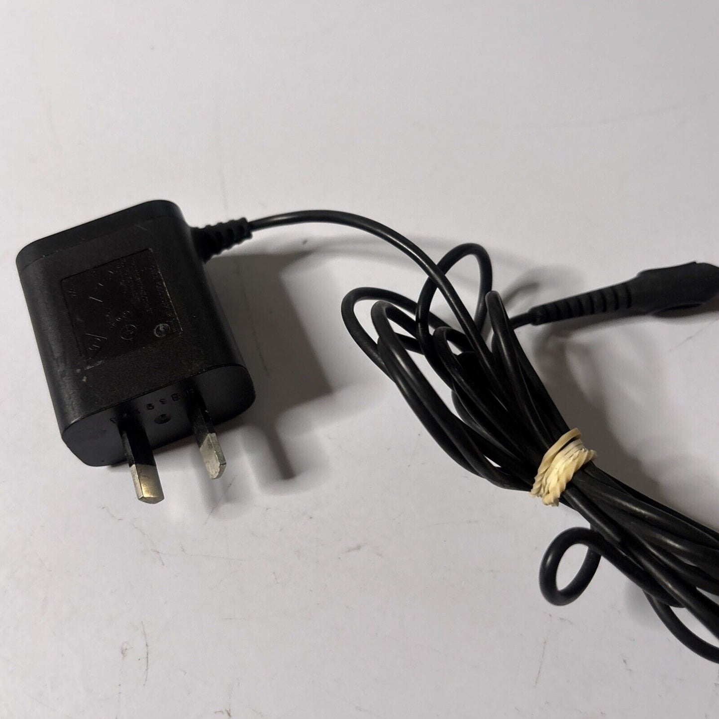 Genuine Philips Type HQ8505 AC Adapter 15V