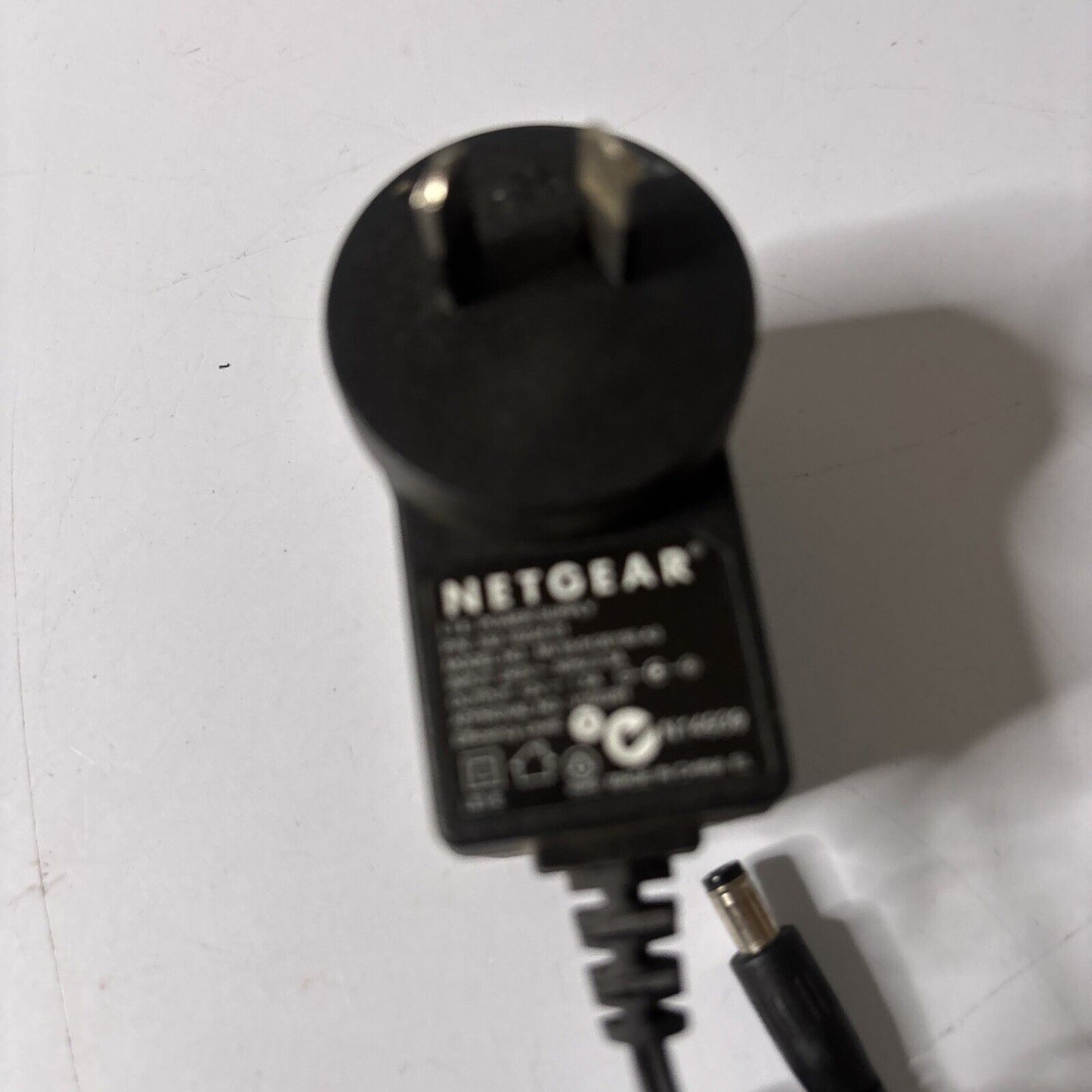 Genuine Netgear MV18-9120150-A3 AC Adapter 12V 1.5A