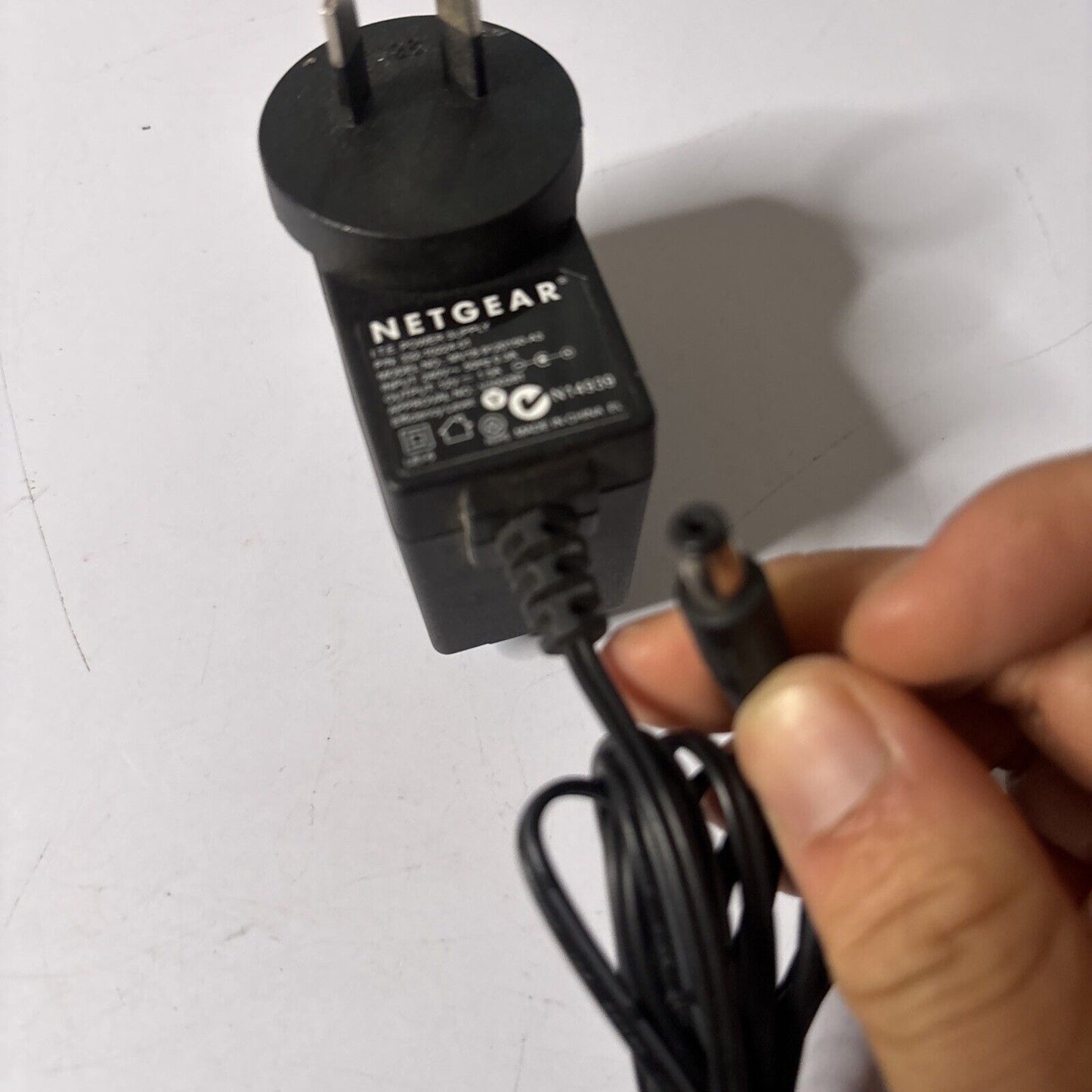 Genuine Netgear MV18-9120150-A3 AC Adapter 12V 1.5A