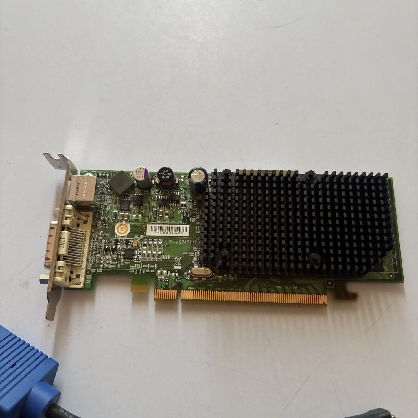 Dell ATI-102-A924 B Radeon X1300 256MB DDR PCI-E Video Card W/ DVI & S-Video out