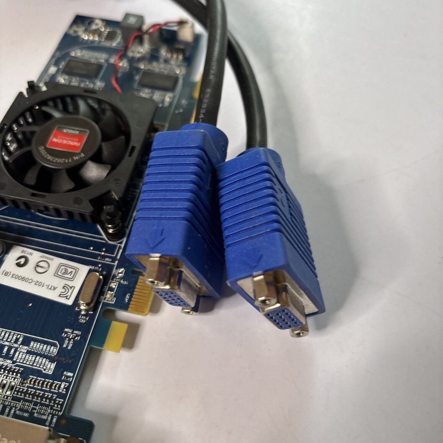 AMD ATI-102-C09003(B) Graphics Card