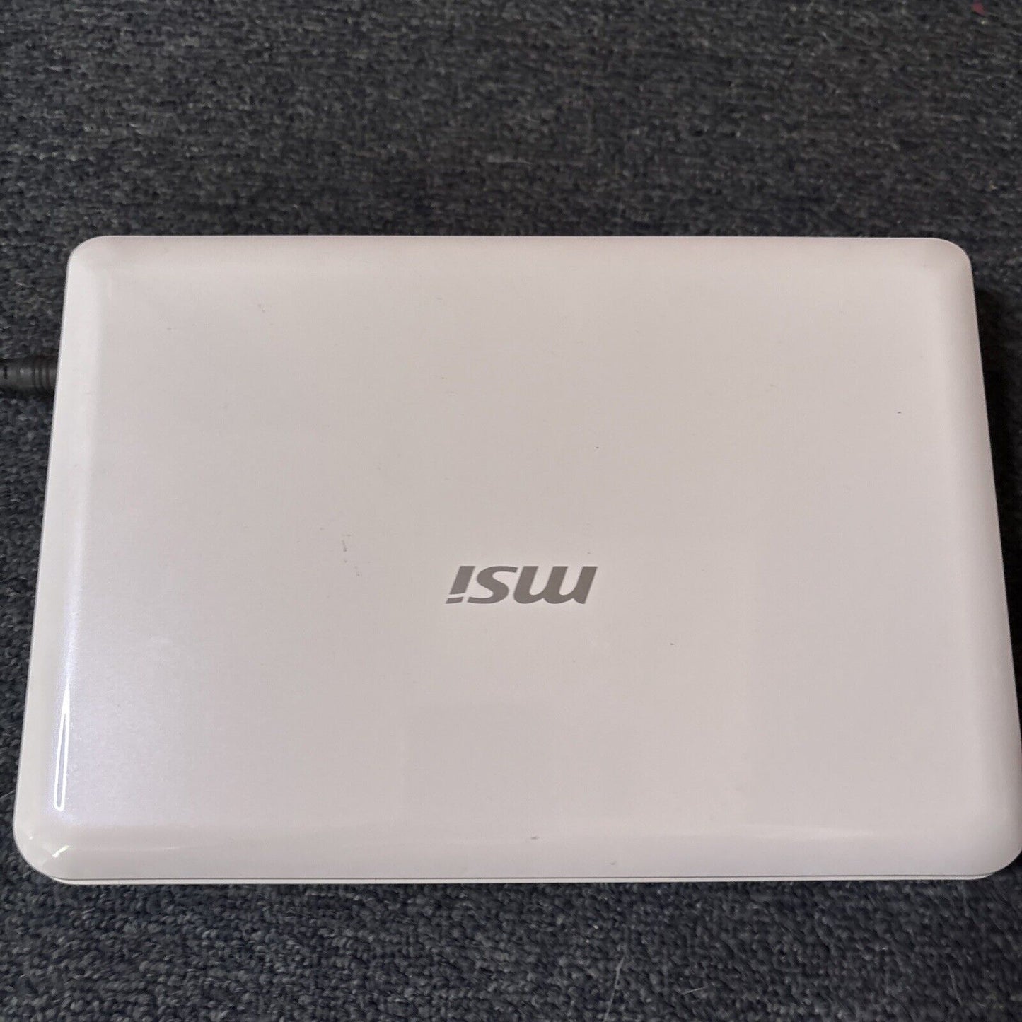 MSI U100 Notebook MS-N011 1GB RAM 80gb *Sound Issue Flat Battery & No Adapter*