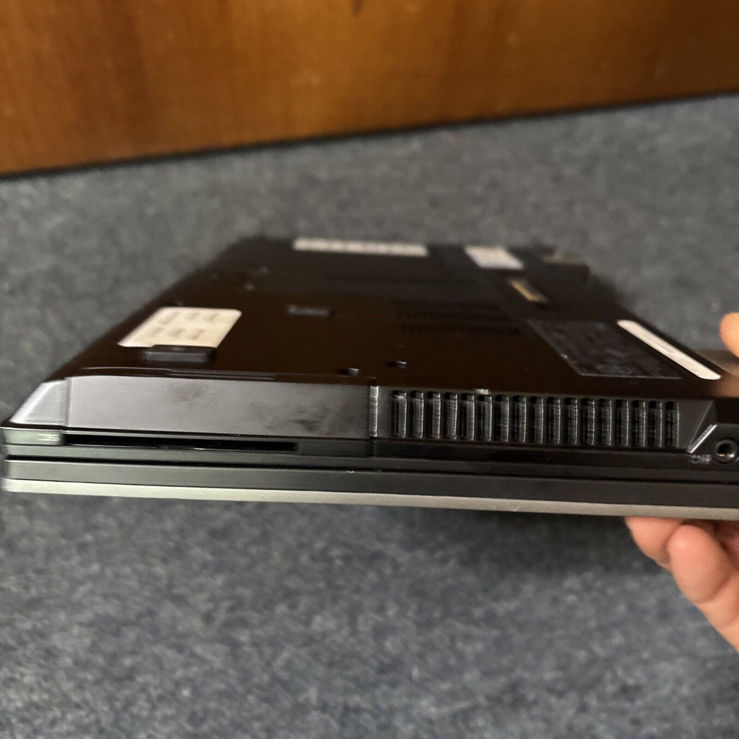Dell Latitude E4310 Laptop Intel i5 4GB RAM 250GB HDD DVD*No Battery AC Adapter*