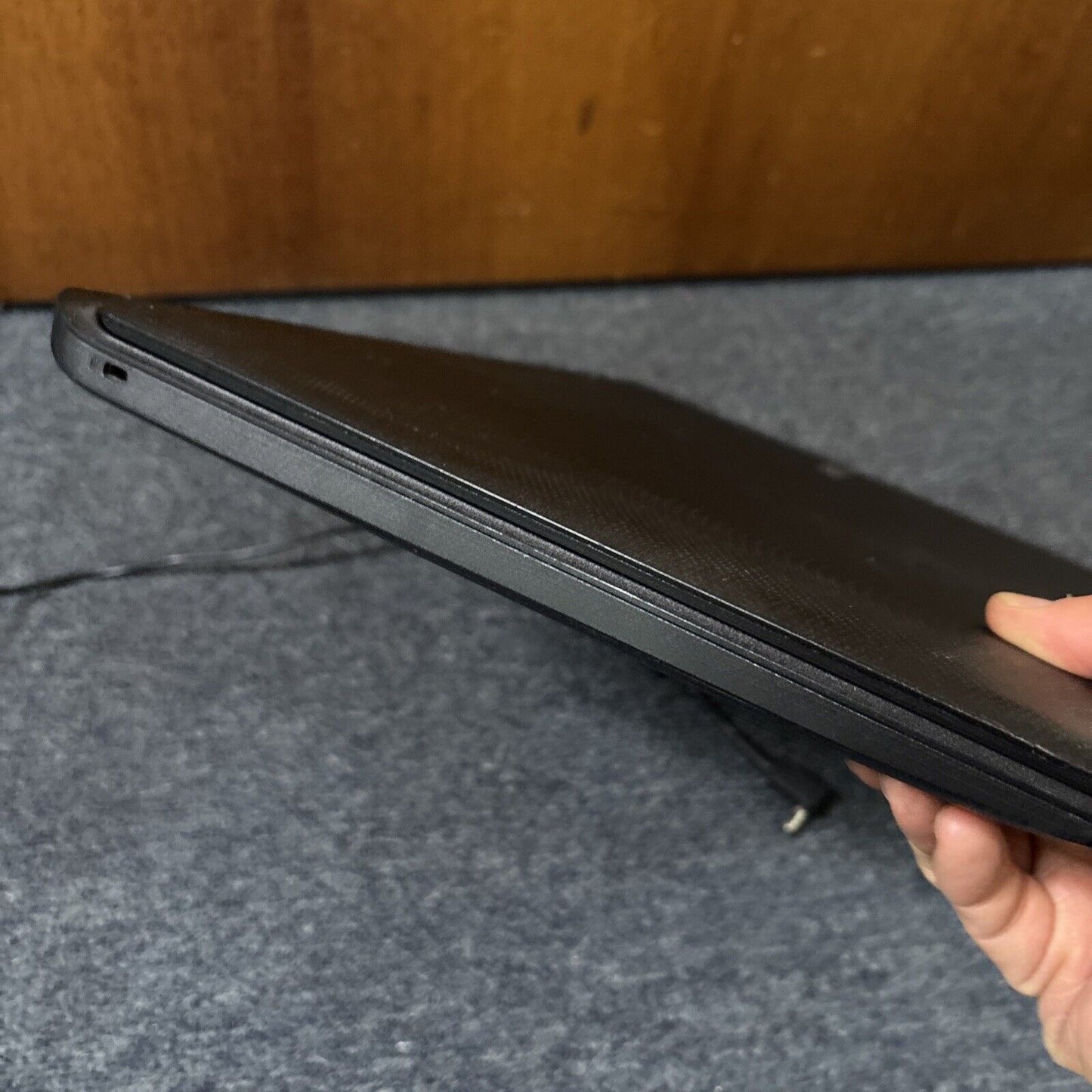 Acer Aspire ES15 Intel N4200 1TB HDD *Flat Battery - Requires New Battery*