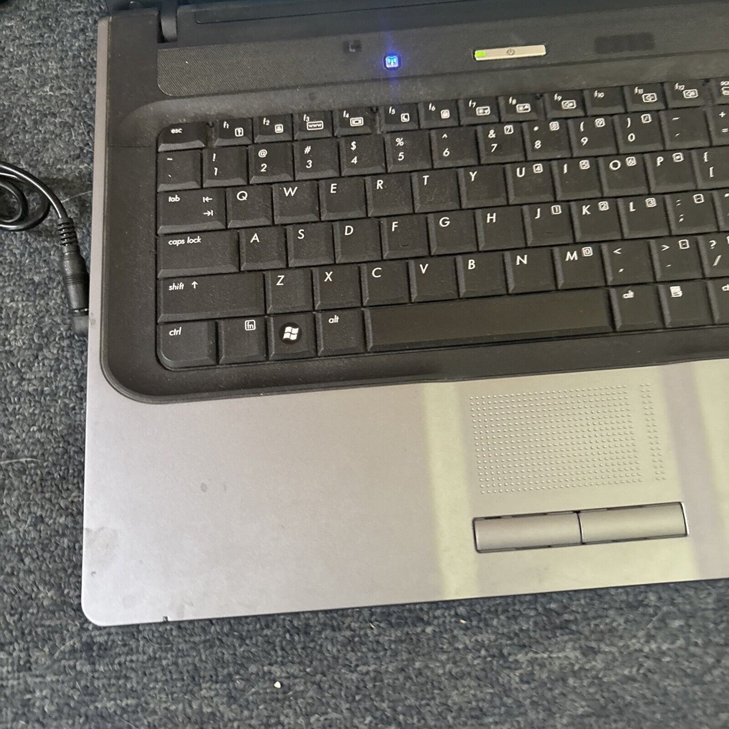 HP 530 75gb HDD Laptop 2gb RAM DVD Drive *Not Working For Parts Repair*