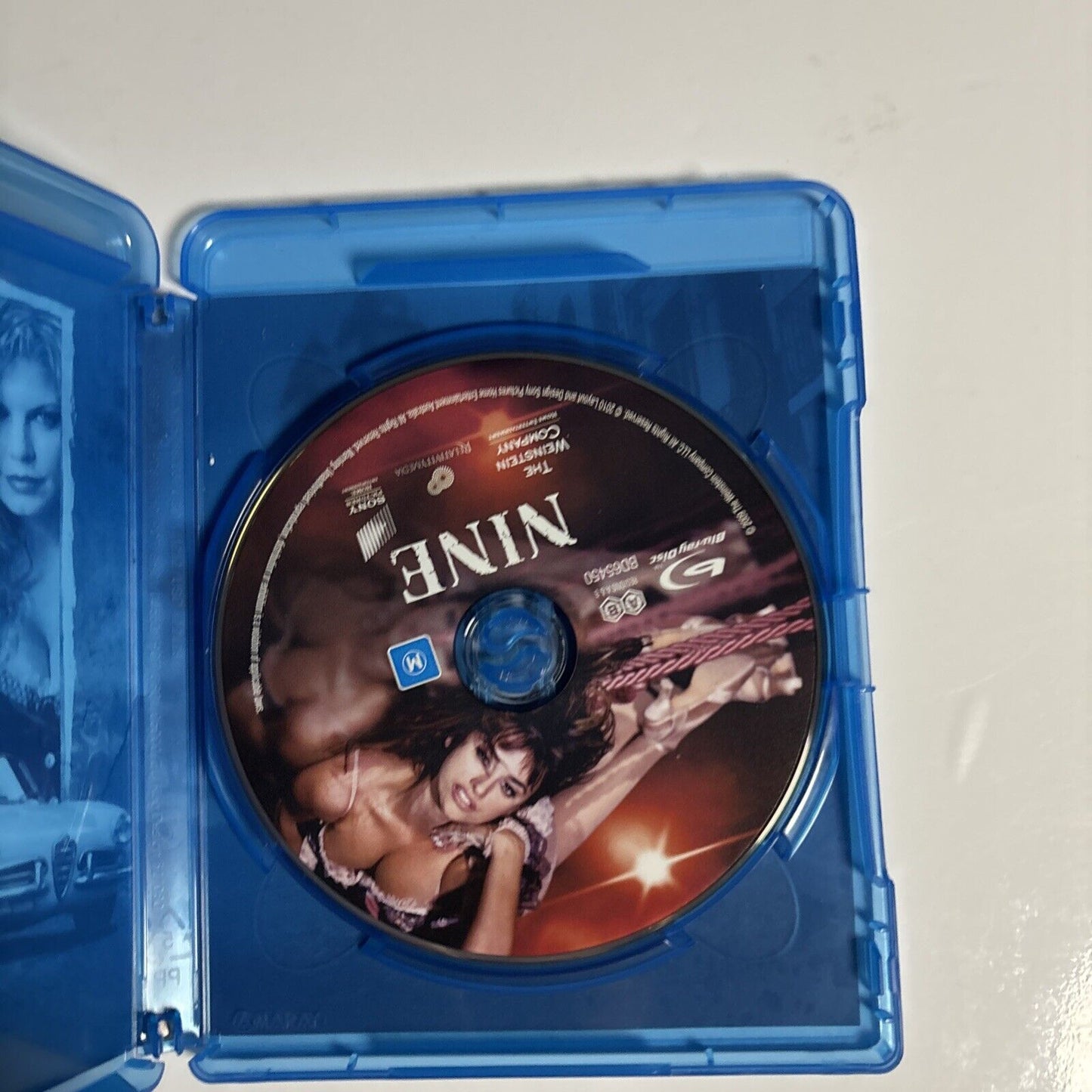 Nine (Blu-ray, 2009) Daniel Day-Lewis, Sophia Loren, Nicole Kidman Region B &A
