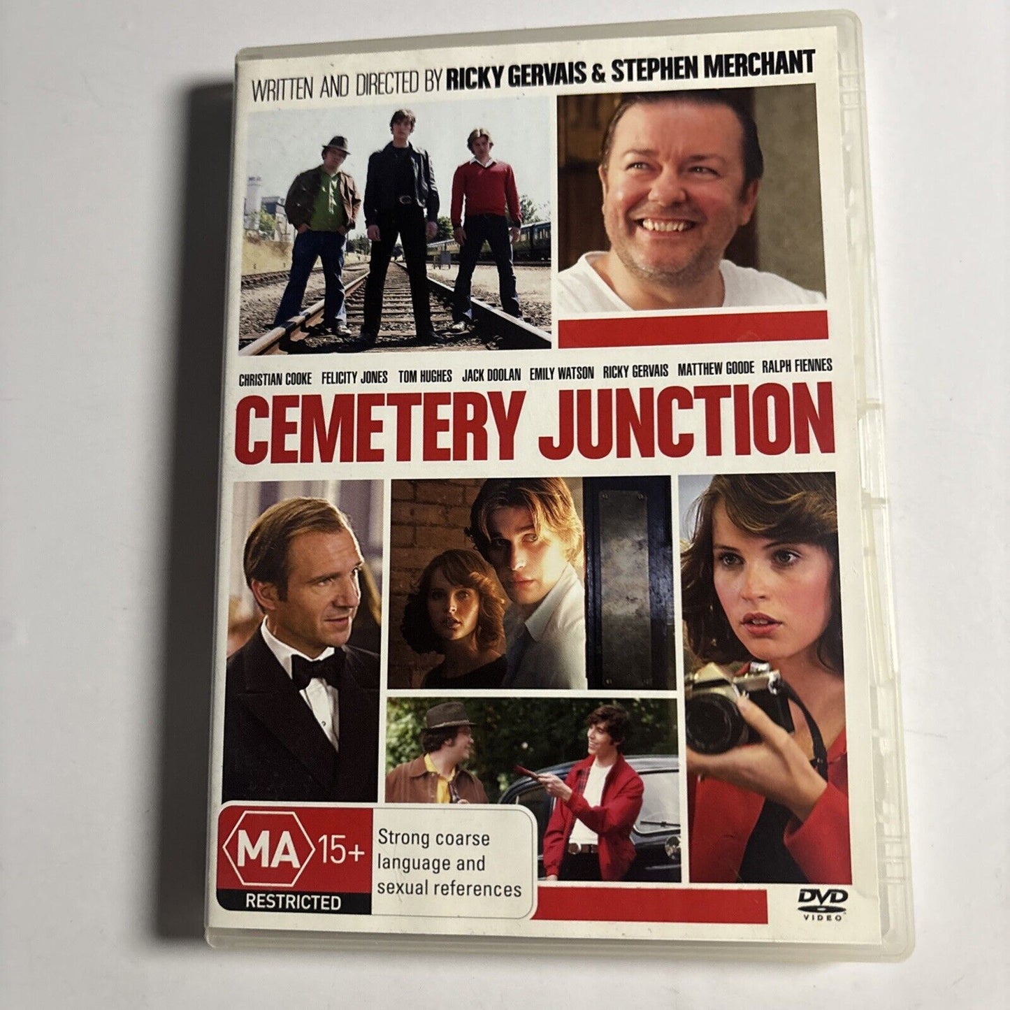Cemetery Junction (DVD, 2010)  Ricky Gervais, Emily Watson NEW Region 4