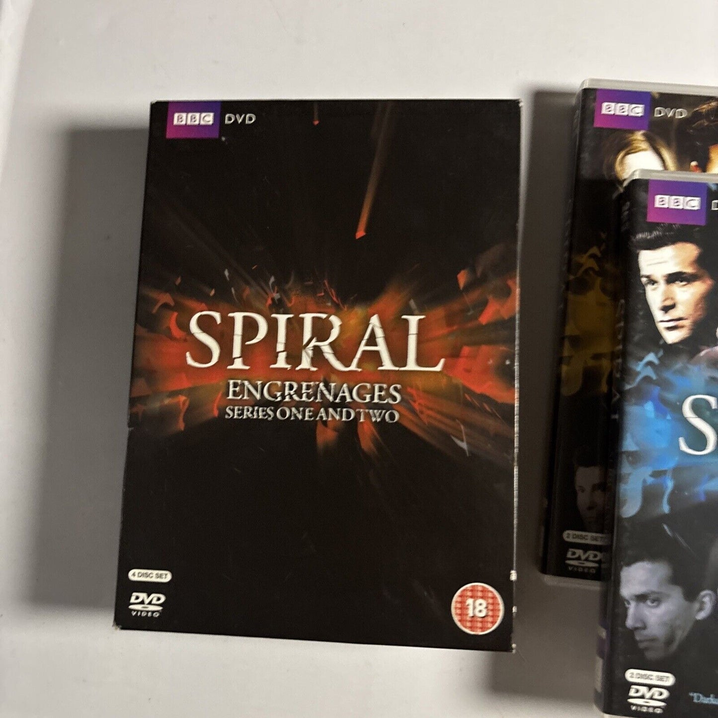 Spiral Engrenages - Series 1 & 2 (DVD, 2008, 4-Disc) Caroline Proust Region 2