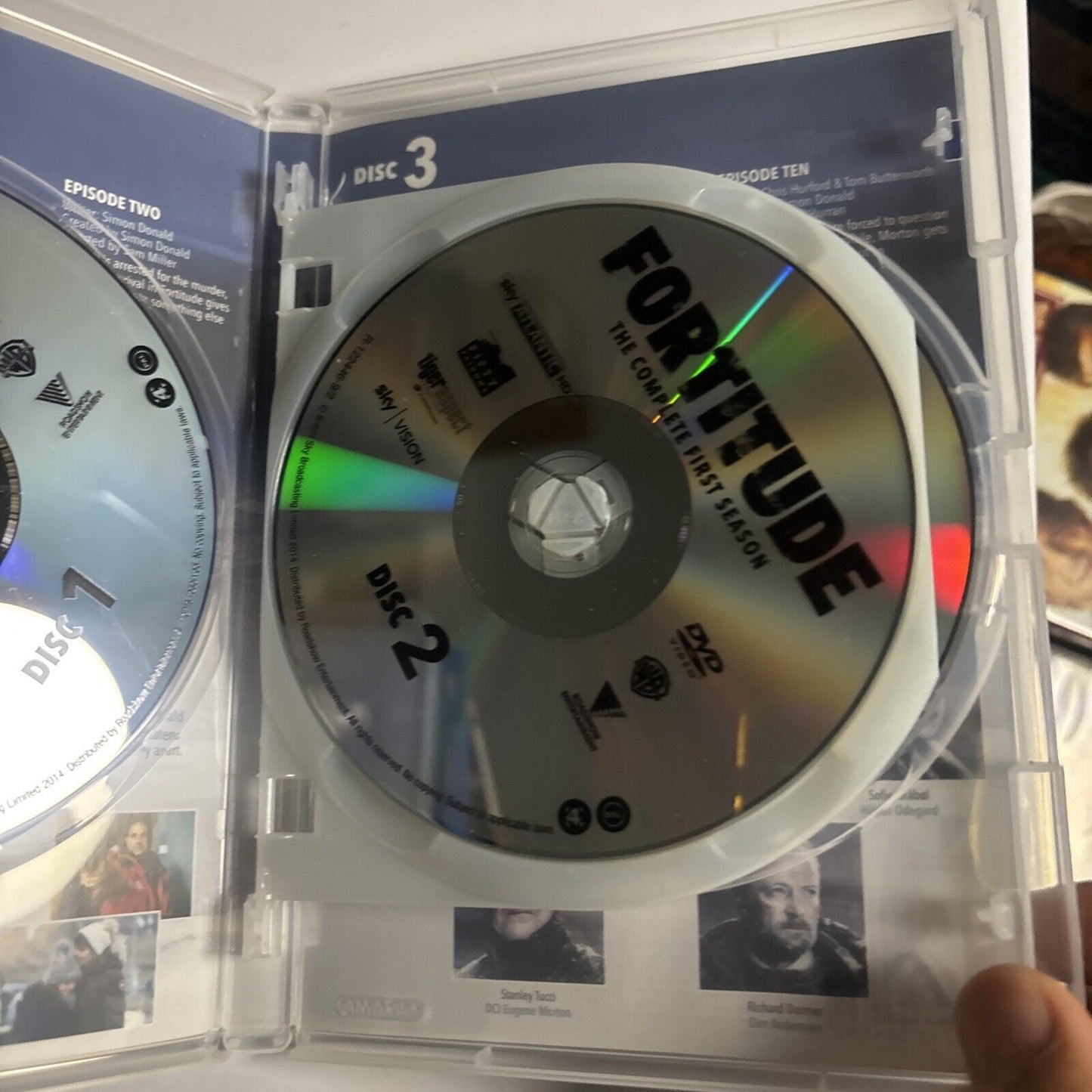 Fortitude : Season 1 (DVD, 2015, 3-Disc) Stanley Tucci, Dennis Quaid Region 4