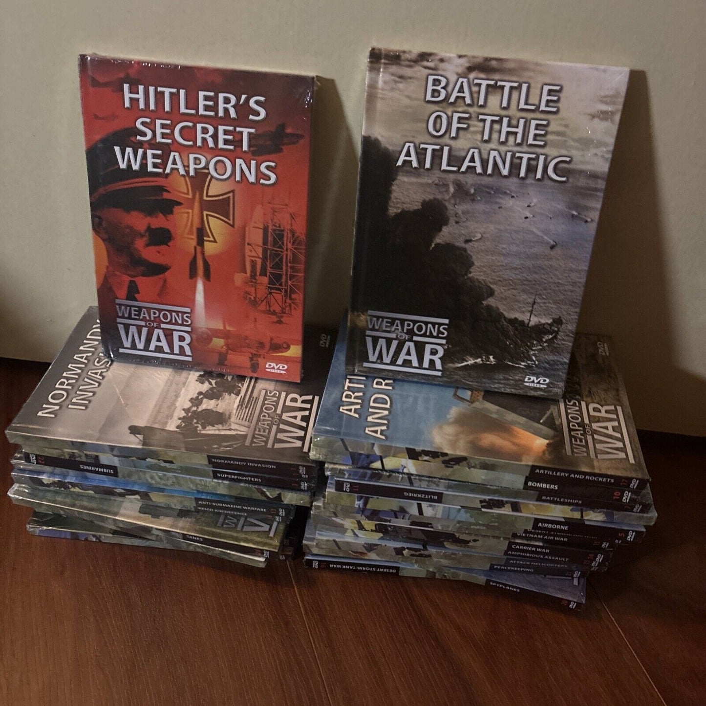 Weapons Of War: 26x DVD & Book  All Regions 2007 *New Sealed*