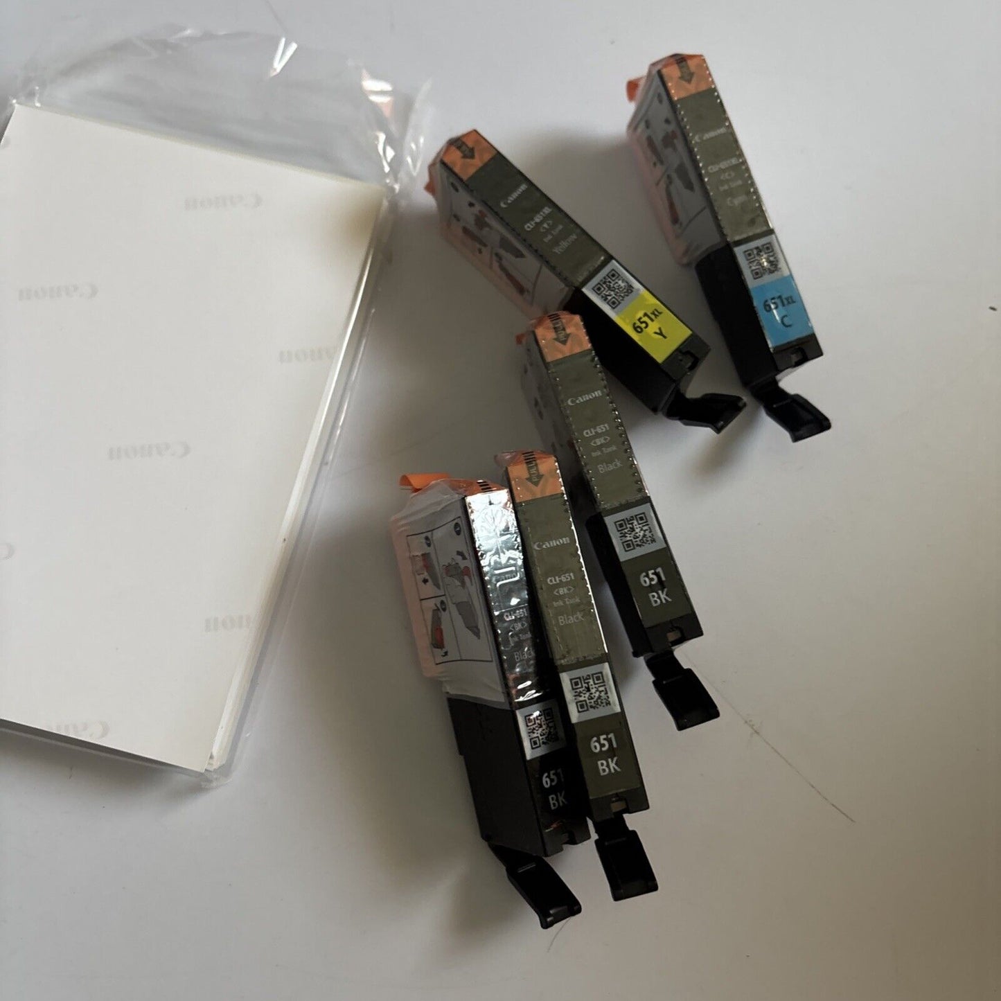 Canon CLI651XL Blk, 3x CLI-651 Blk, CLI-651XL Y CLI-651XL C 45x 4x6" Photo Paper