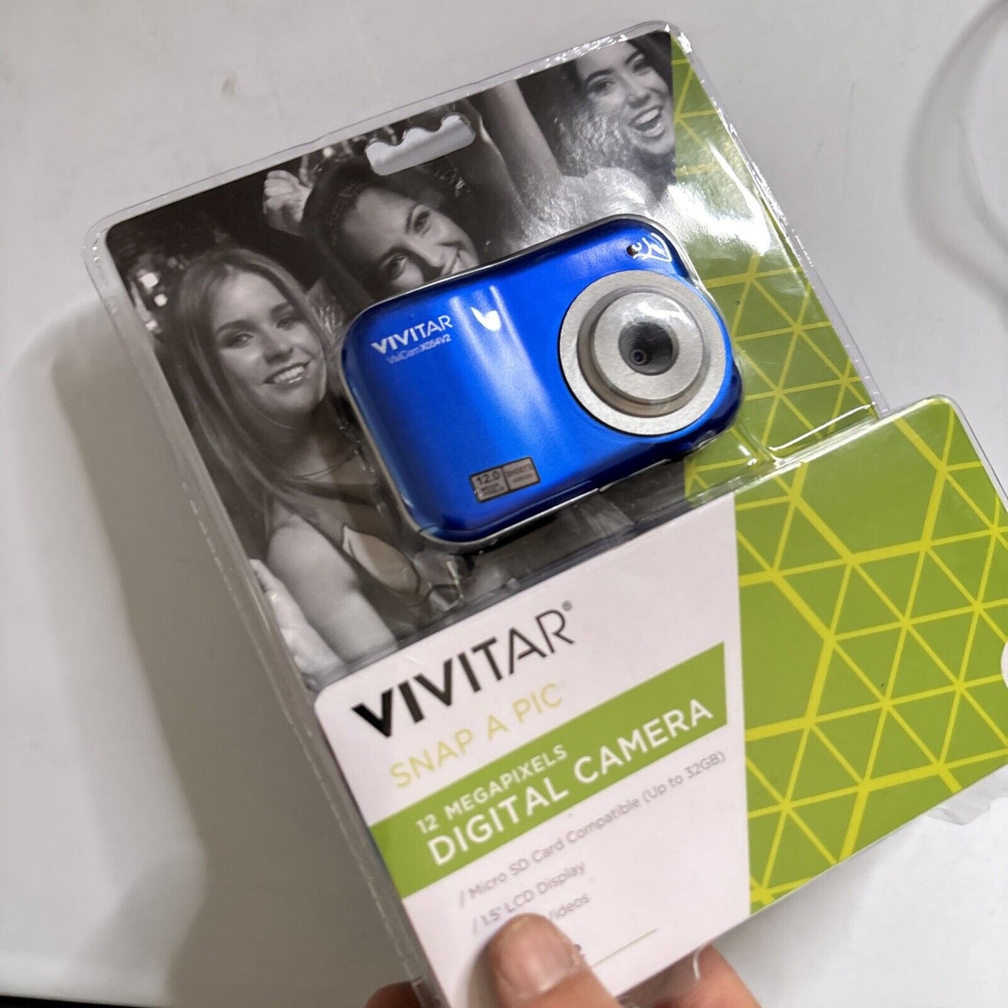 Vivitar VX054v2 Digital Camera 12.1MP Blue