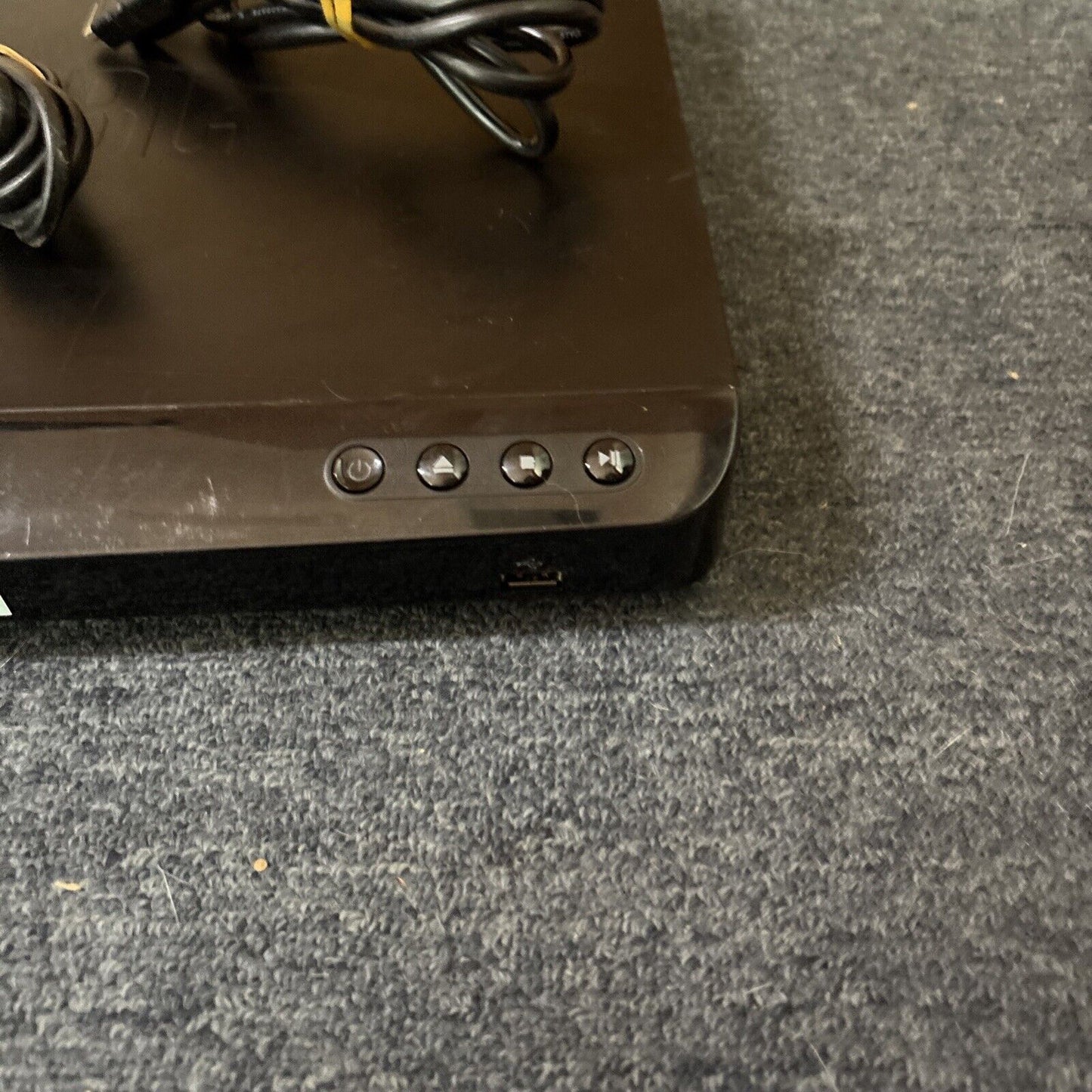 JBL Cinema Bluray 3D DVD Player BD100 *No Remote Control* Region B & 4