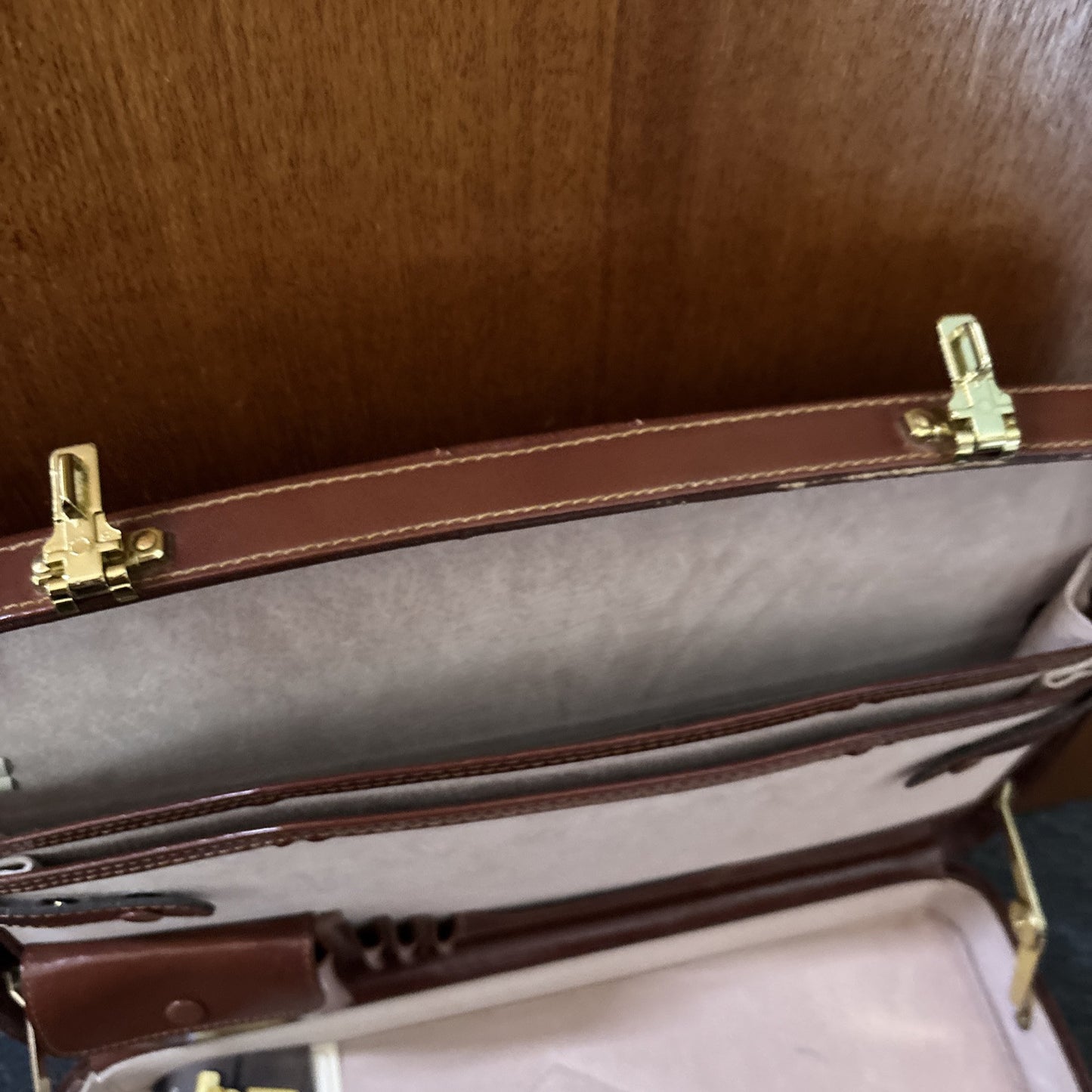 Antler Pig Skin Leather Briefcase Front Combination Lock A040/01