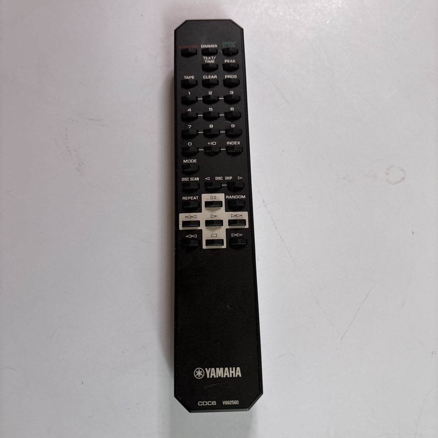 Genuine Yamaha  CDC6 V662560 Remote Control *Missing Battery Lid*