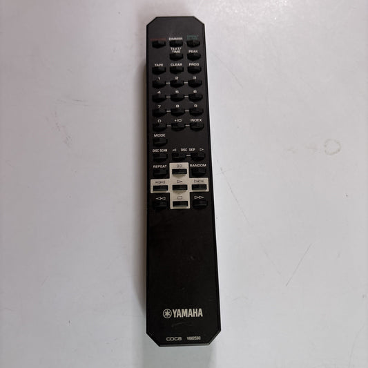 Genuine Yamaha  CDC6 V662560 Remote Control *Missing Battery Lid*