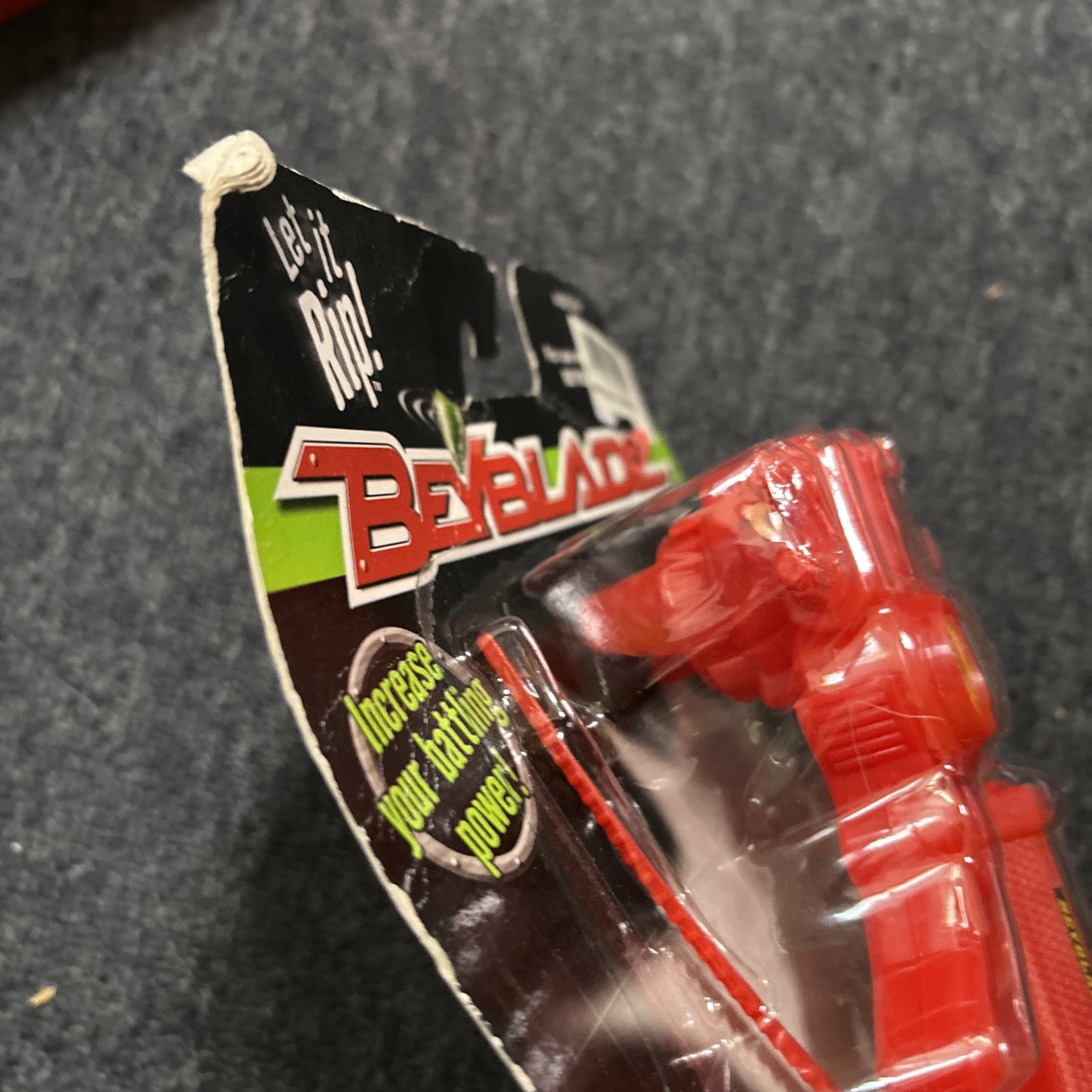 Beyblade - Spring Launcher Hasbro Vintage 2001 *Never Opened*