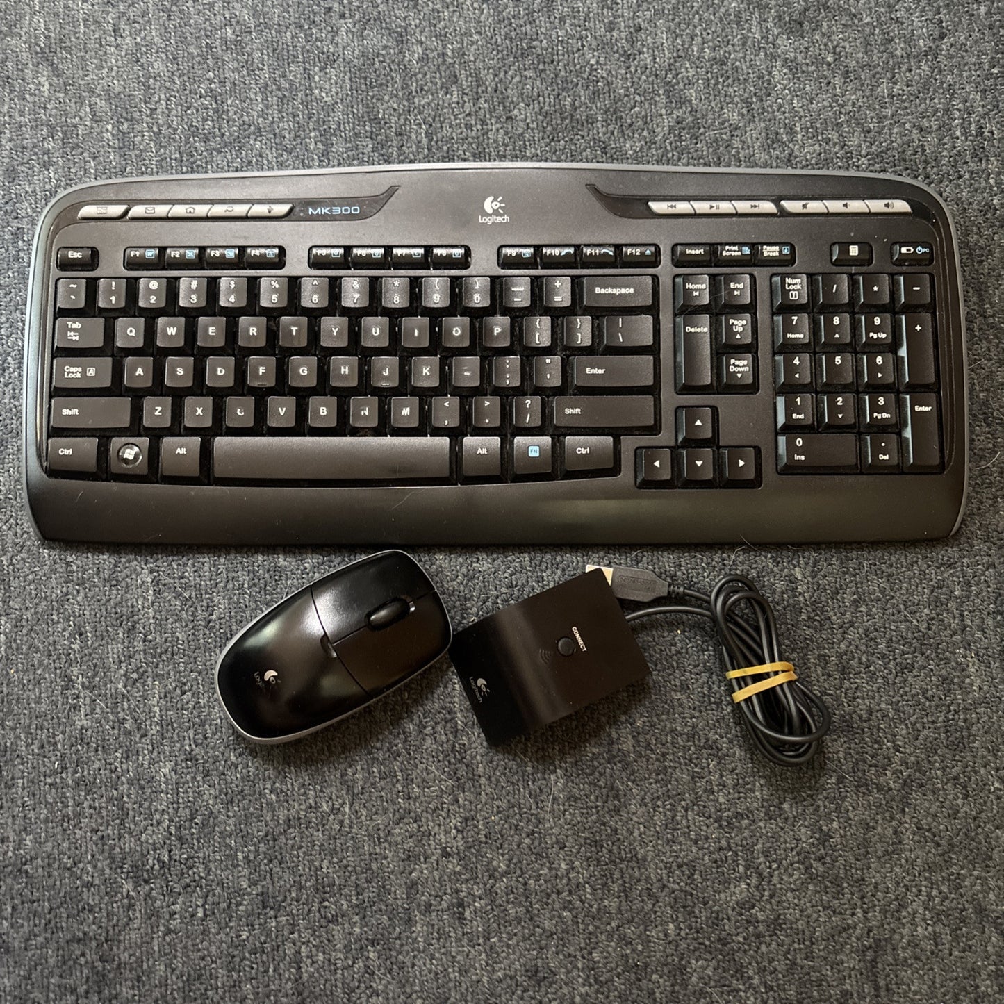 Logitech MK300 Wireless USB Keyboard and Mouse