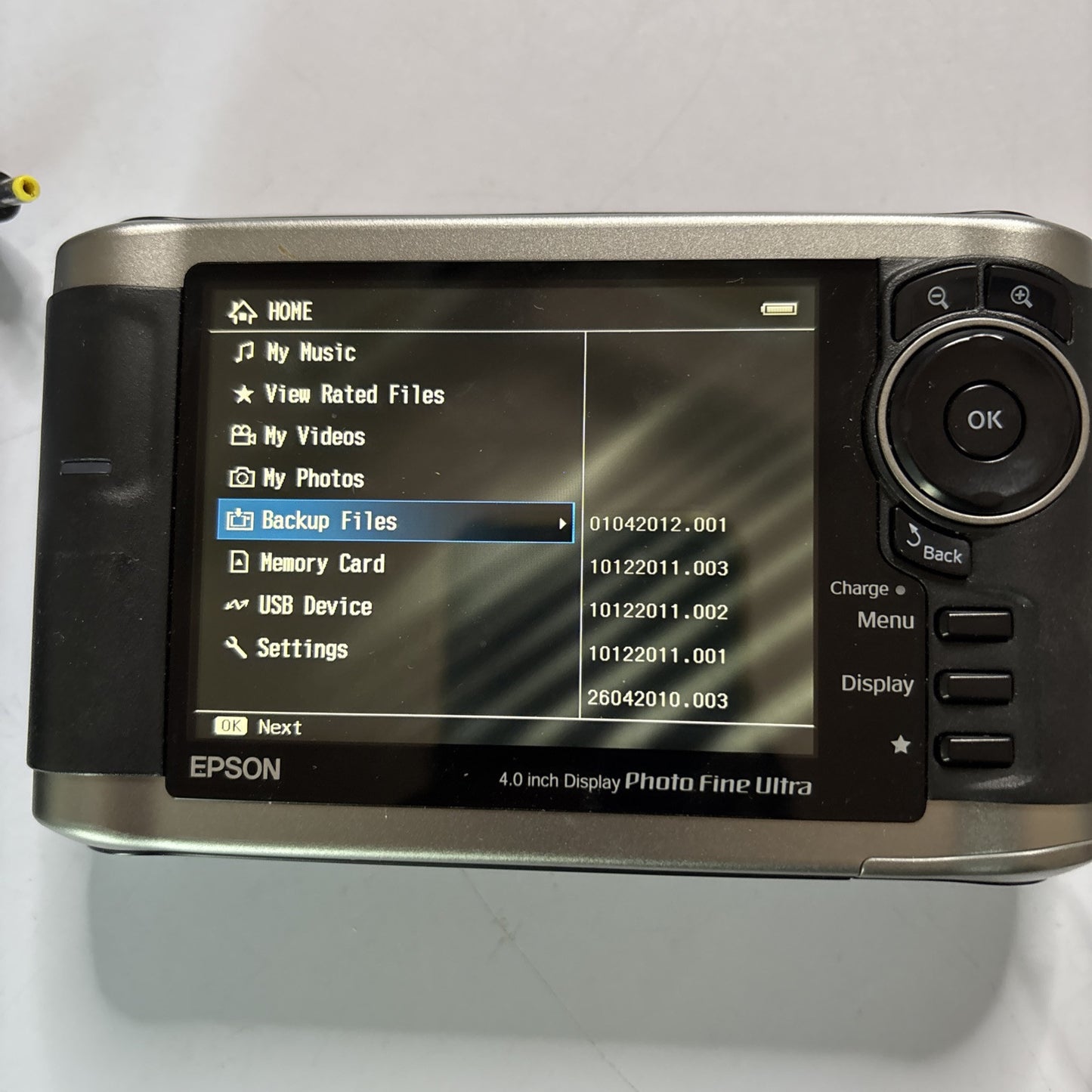 Epson Multimedia Storage Photo Viewer P-3000 For CF Card SD Card