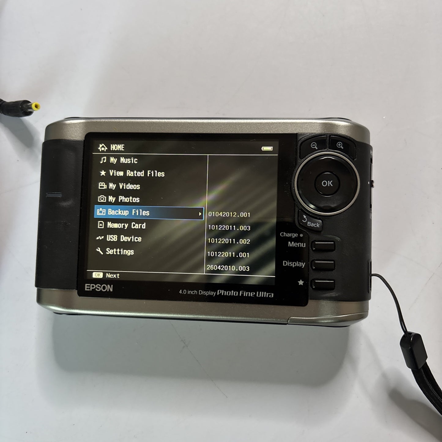 Epson Multimedia Storage Photo Viewer P-3000 For CF Card SD Card