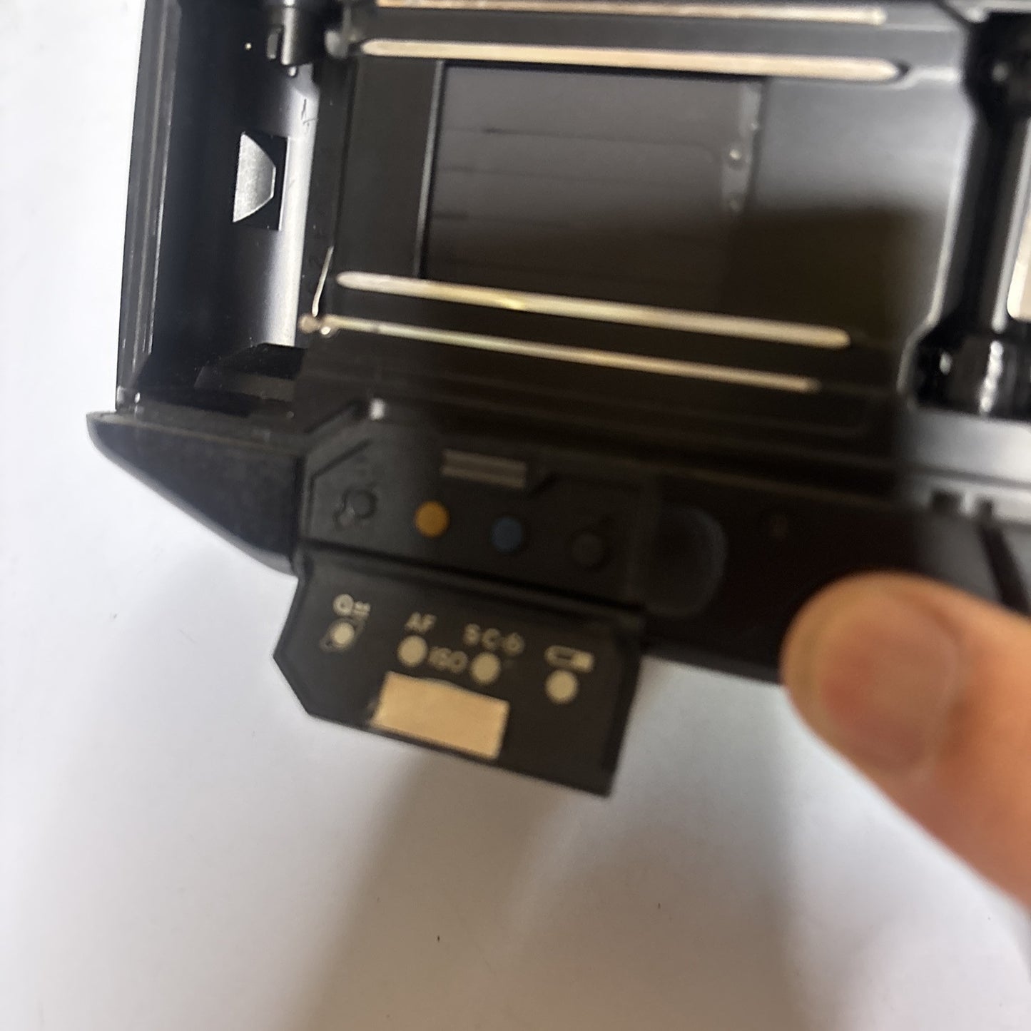 Canon EOS 650 SLR Film Camera & Canon Zoom Lens EF 35-70mm