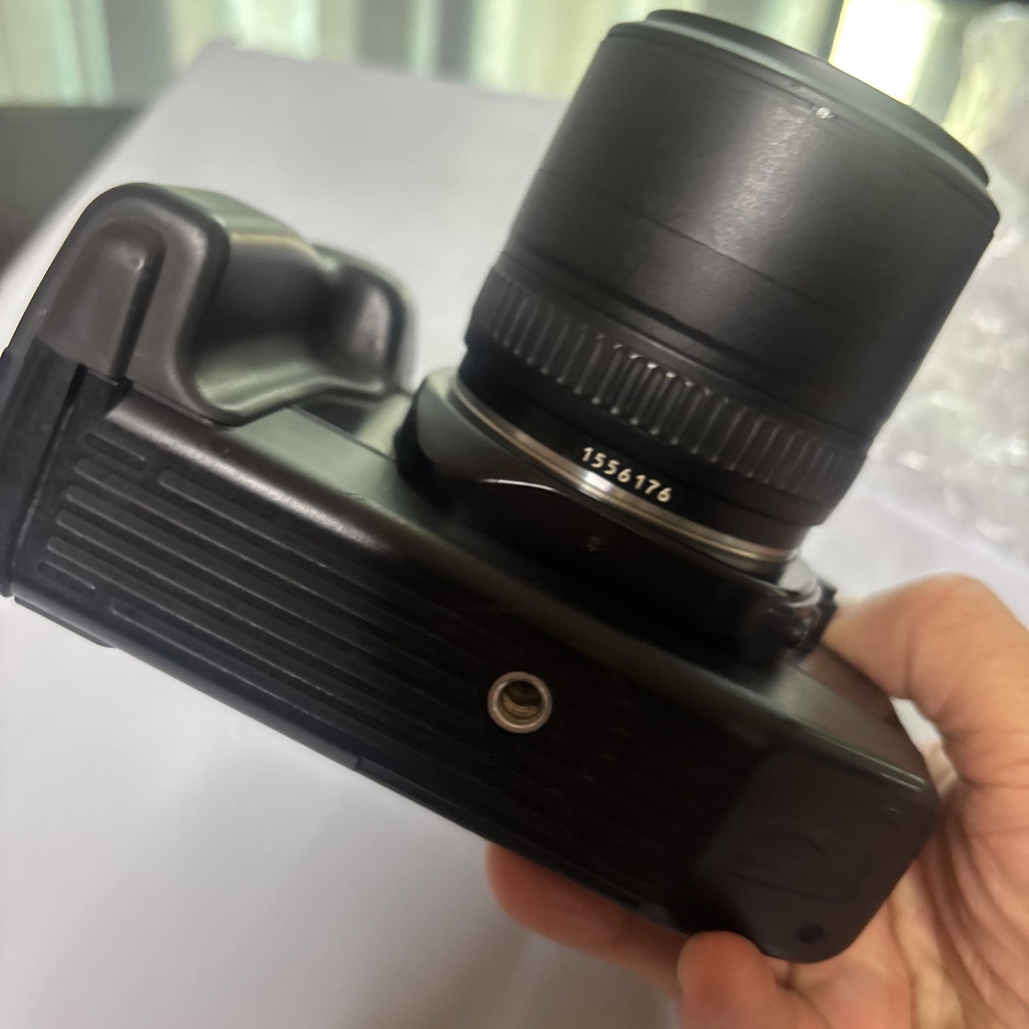 Canon EOS 650 SLR Film Camera & Canon Zoom Lens EF 35-70mm