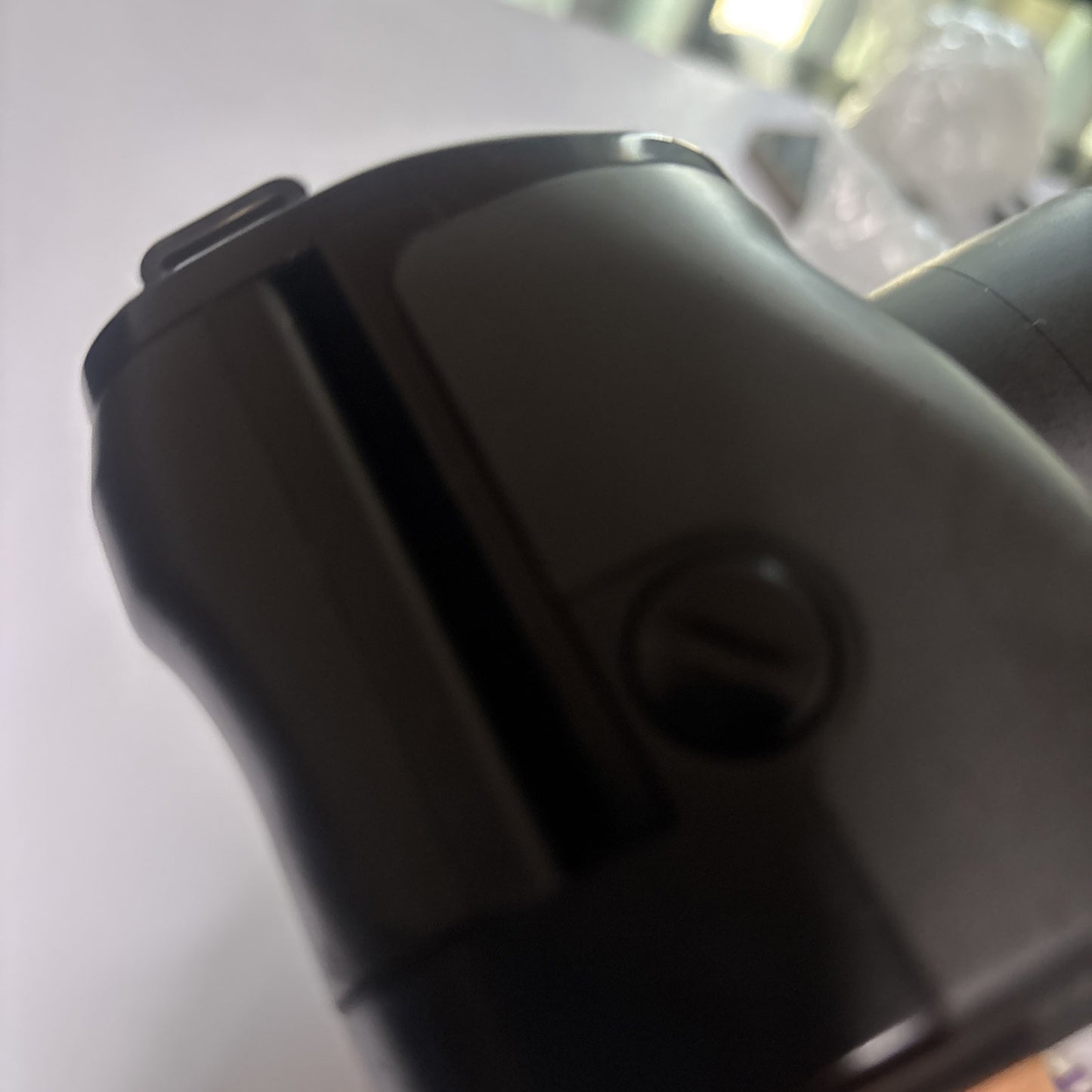 Canon EOS 650 SLR Film Camera & Canon Zoom Lens EF 35-70mm