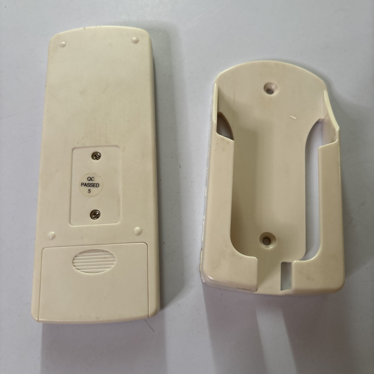 Omega 0749 Remote Control for Fan – Retro Unit