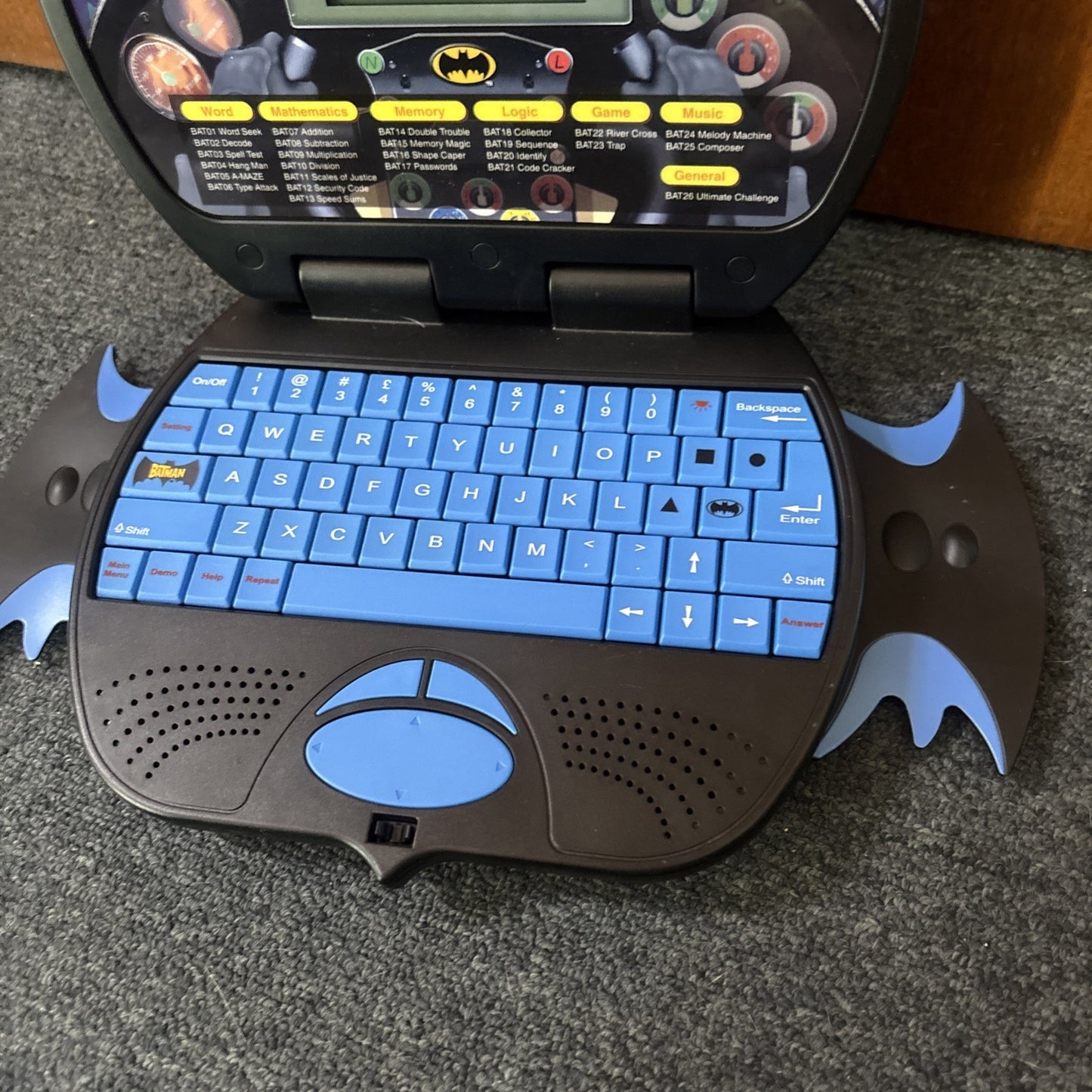 The Batman Oregon Scientific PowerWing Laptop