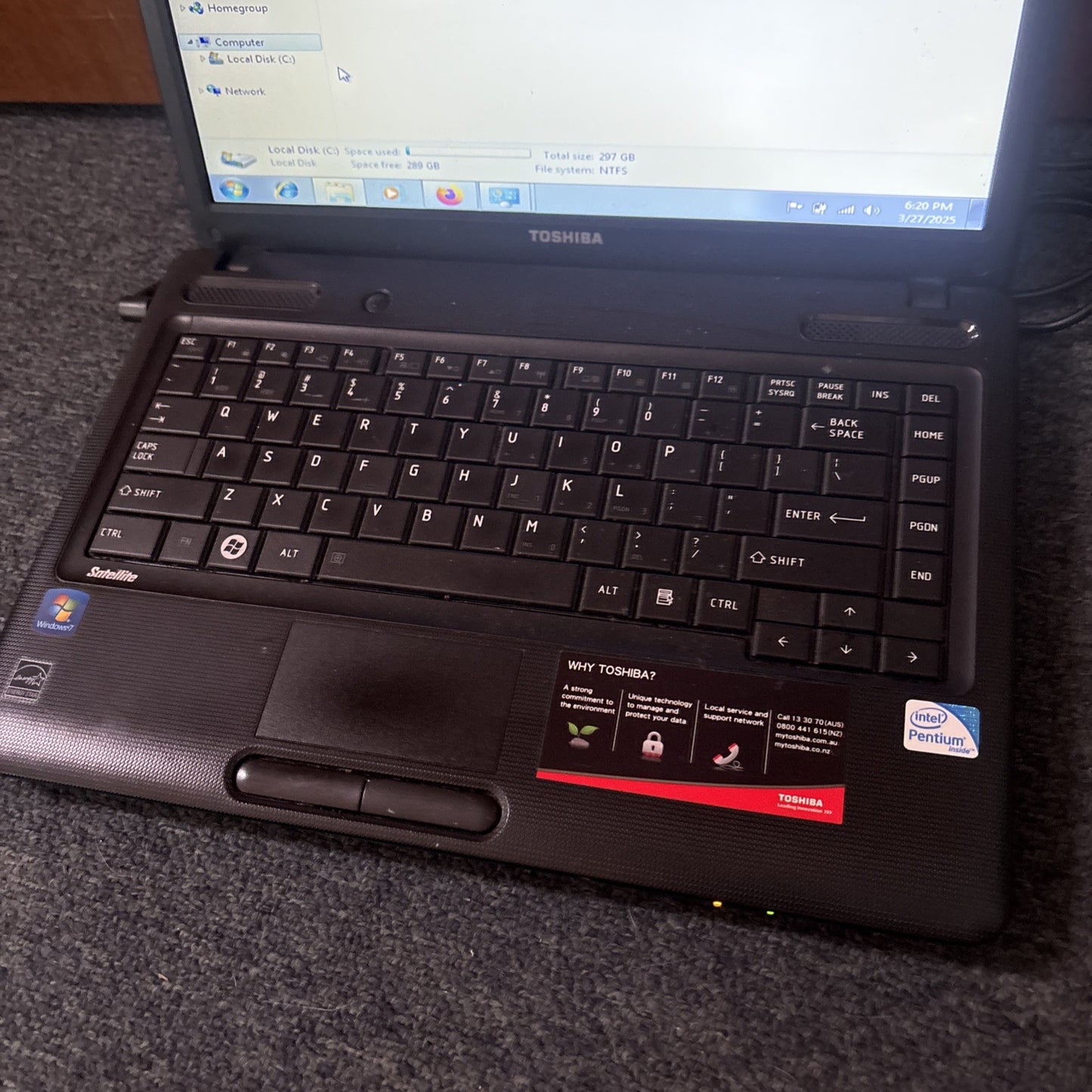Toshiba Satellite C640 Laptop 300GB HDD 2GB RAM DVD Win 7