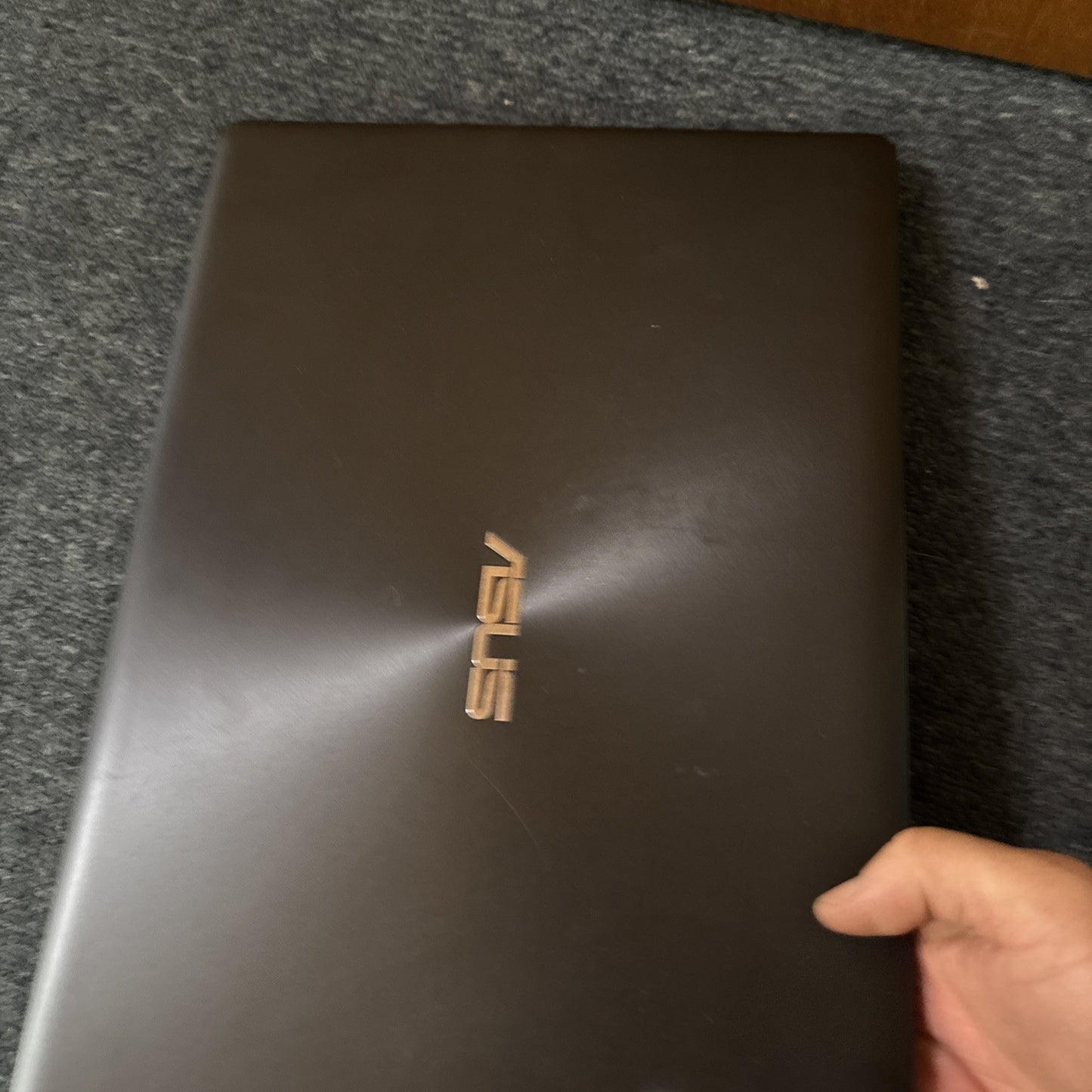 Asus SonicMaster F550LC-X009H Laptop 700GB HDD 4GB RAM DVD Drive