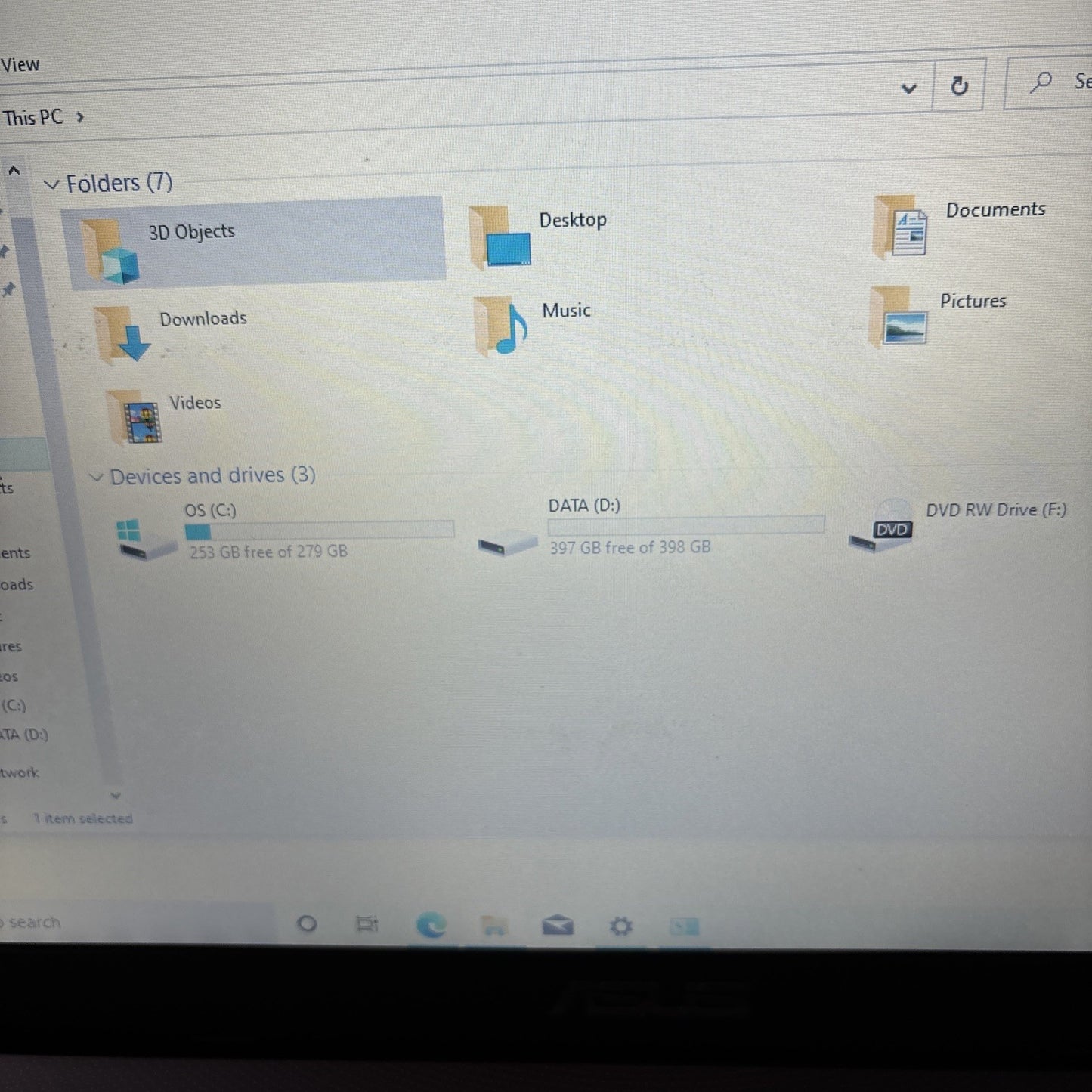 Asus SonicMaster F550LC-X009H Laptop 700GB HDD 4GB RAM DVD Drive