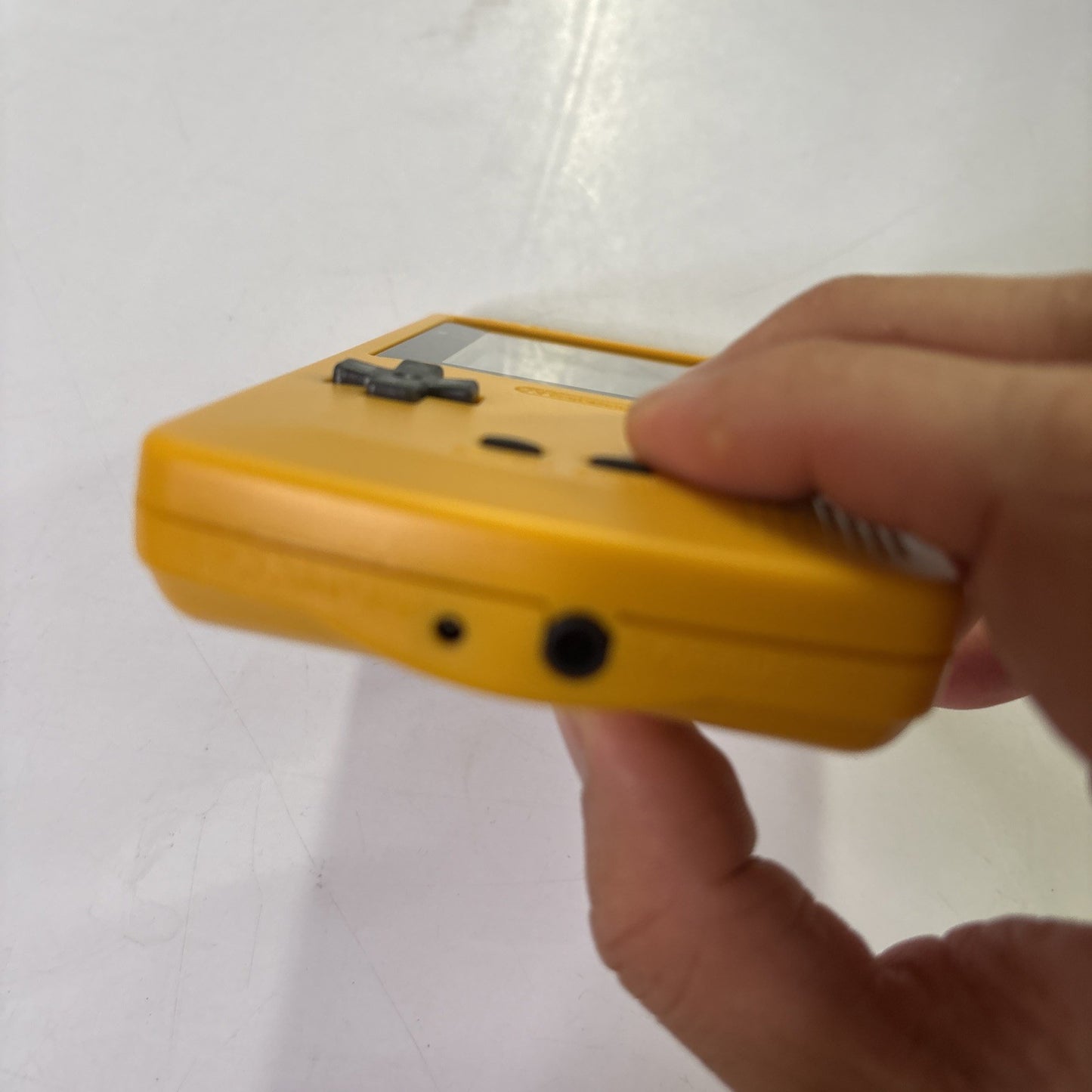 Nintendo Gameboy Colour *New Backlit IPS Screen* CGB-001 Yellow CGB-001