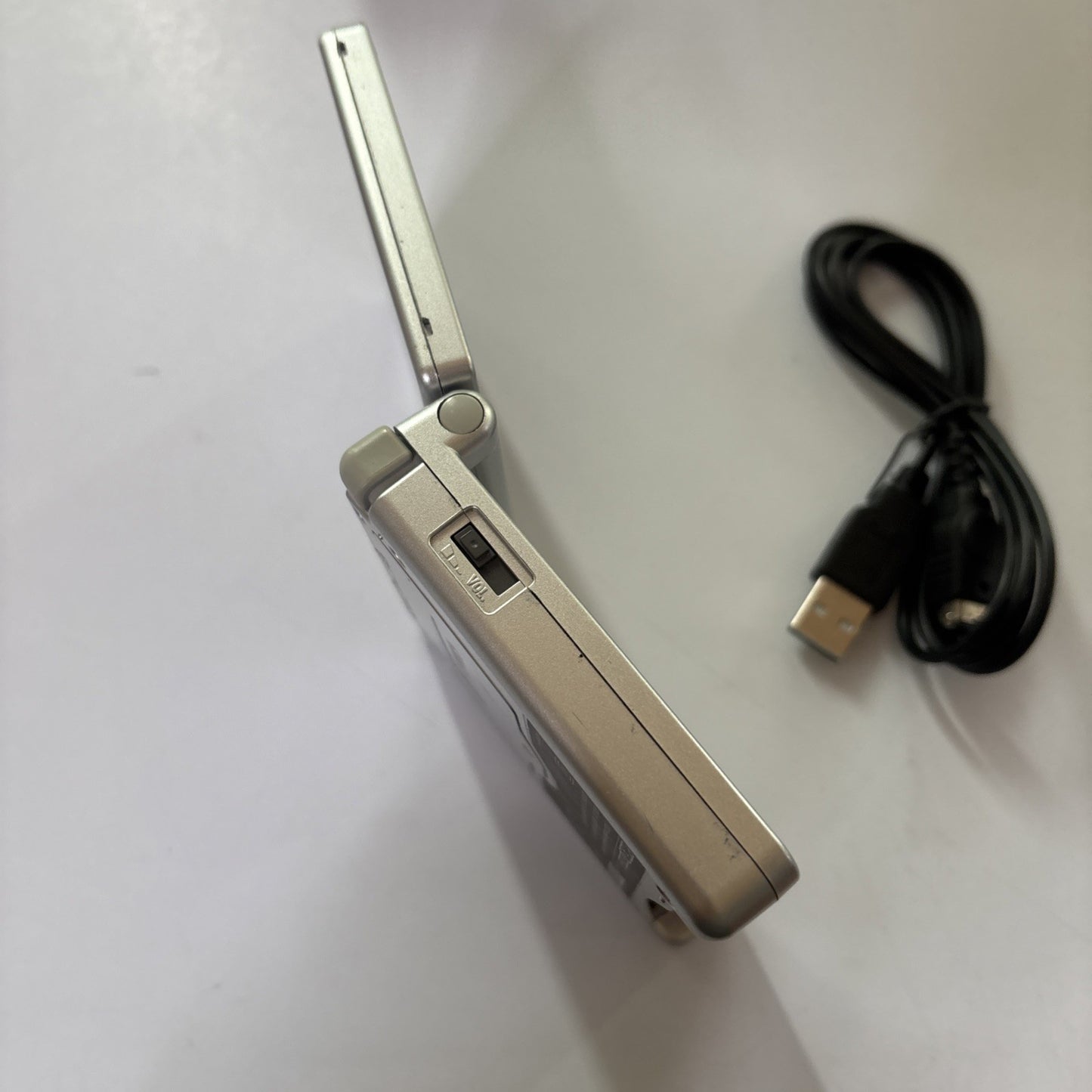 Nintendo Gameboy Advance SP Console Silver  AGS-001