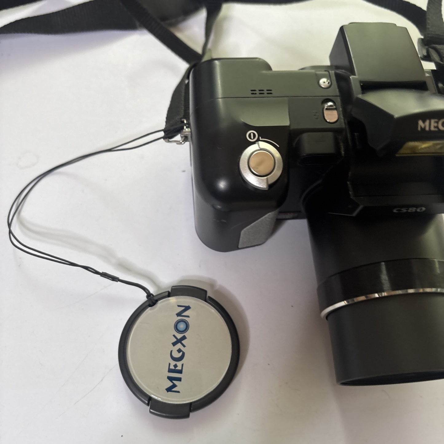 Megxon C580 Digital SLR Camera 5MP 512mb SD Card 8x Zoom 1.6" Display