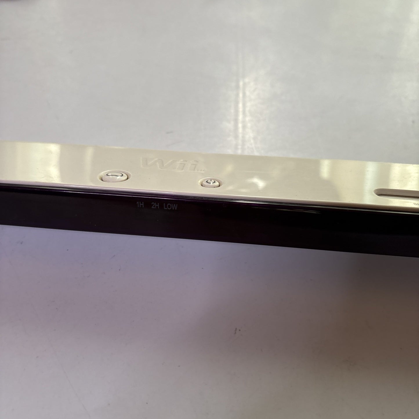 Wii Ultra Sensor Bar For Nintendo Wii Model 091002 *Wireless Battery Operated*