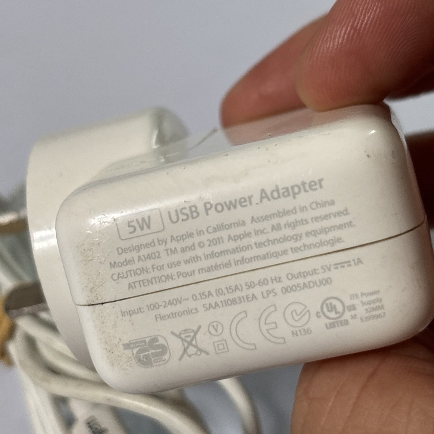 Genuine Apple USB Power Charger Adapter 5W A1402 With Lightning USB Cable