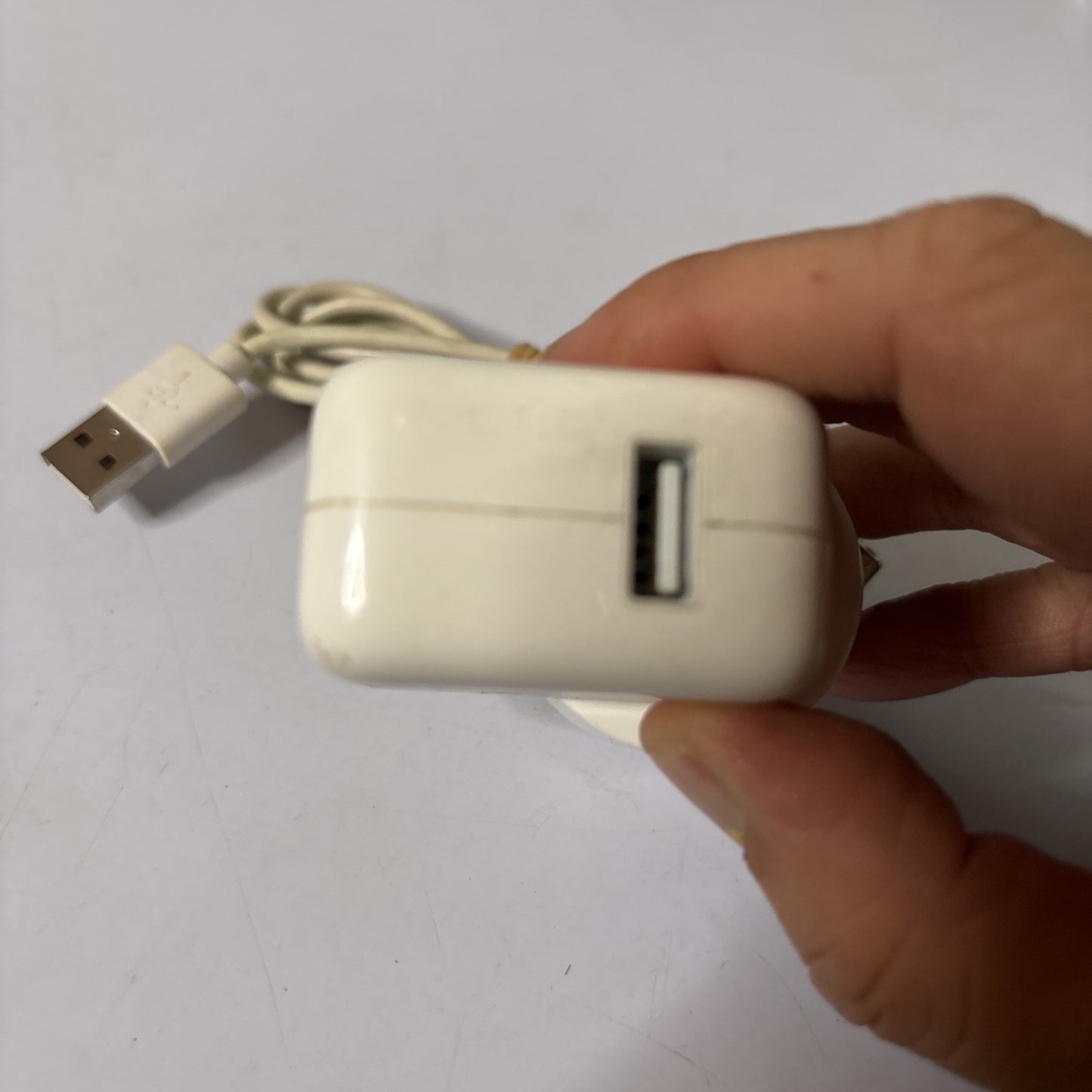 Genuine Apple USB Power Adapter Charger A1402 With Lightning USB Cable