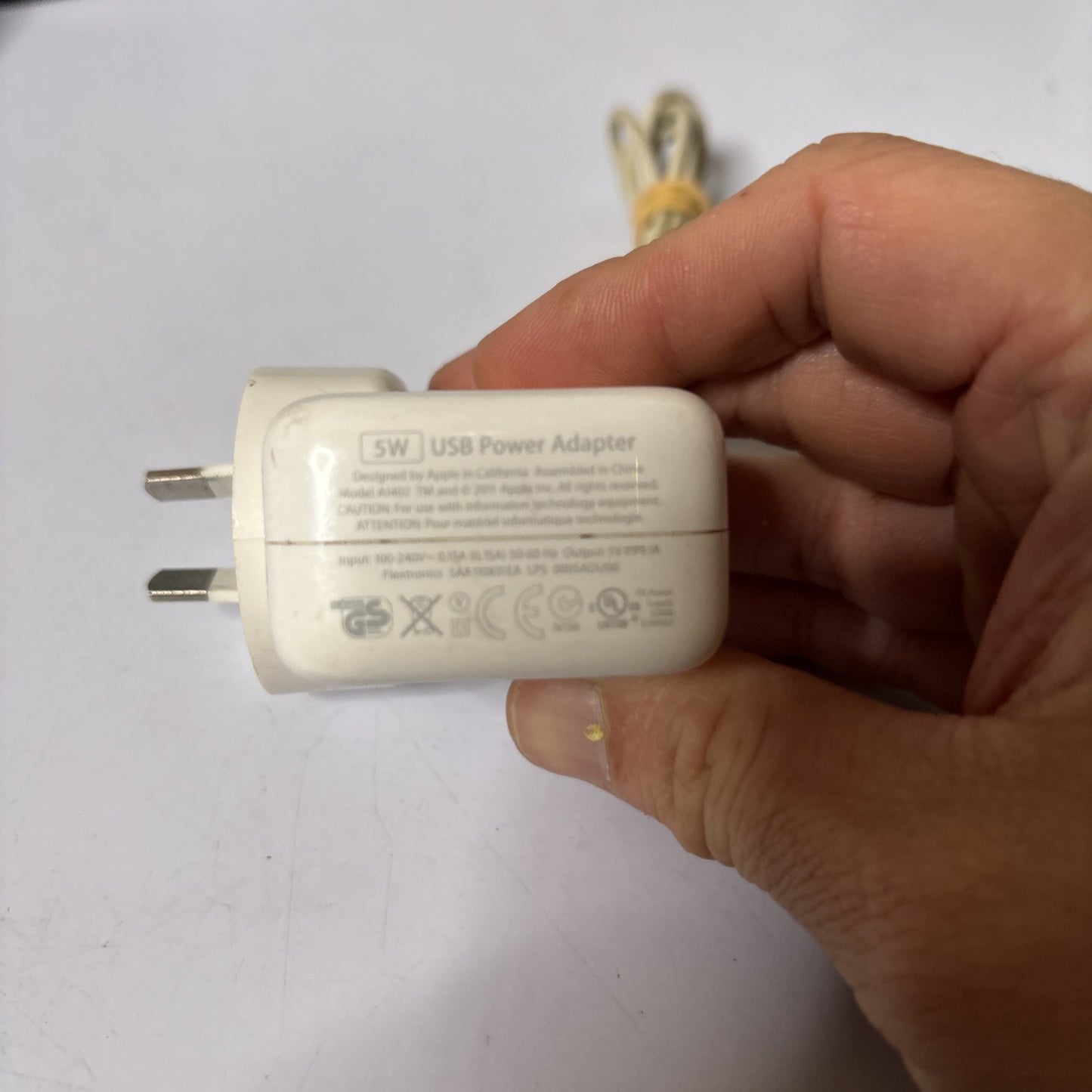 Genuine Apple USB Charger Power Adapter A1402 With 30-Pin USB Cable