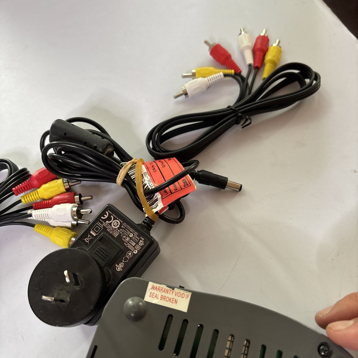 Digitech Audio Video 5.8ghz AV Transmitter RCA Composite AR-1840