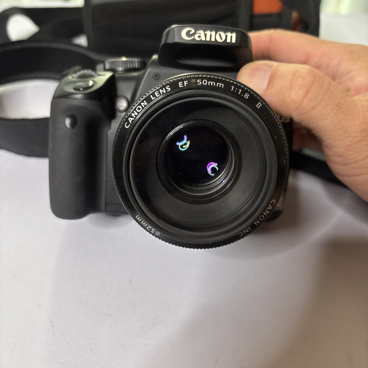 Canon EOS 400D Digital SLR Camera 10MP With 50mm Canon Lens & Carrying Case