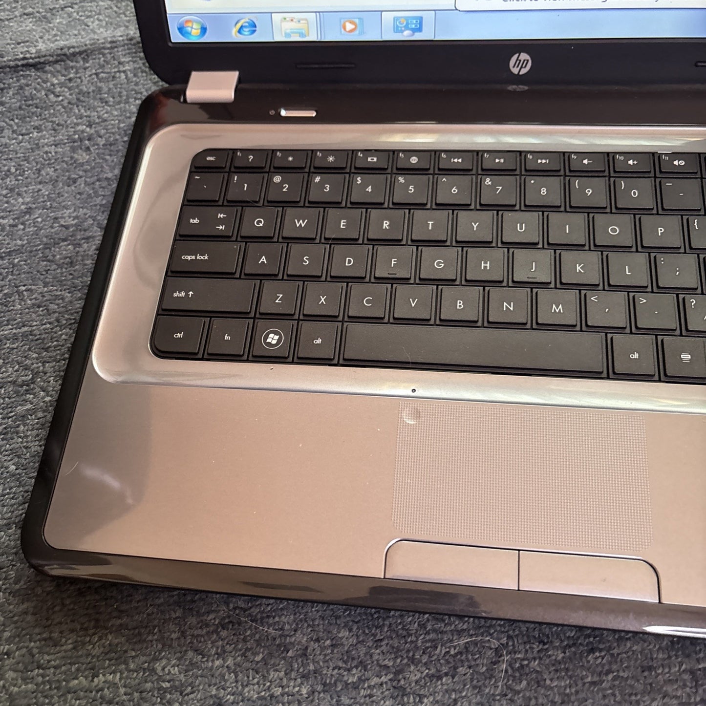 HP Pavilion G6 AMD-A4 4GB RAM 500gb HDD DVD *For Parts - Needs New Battery*