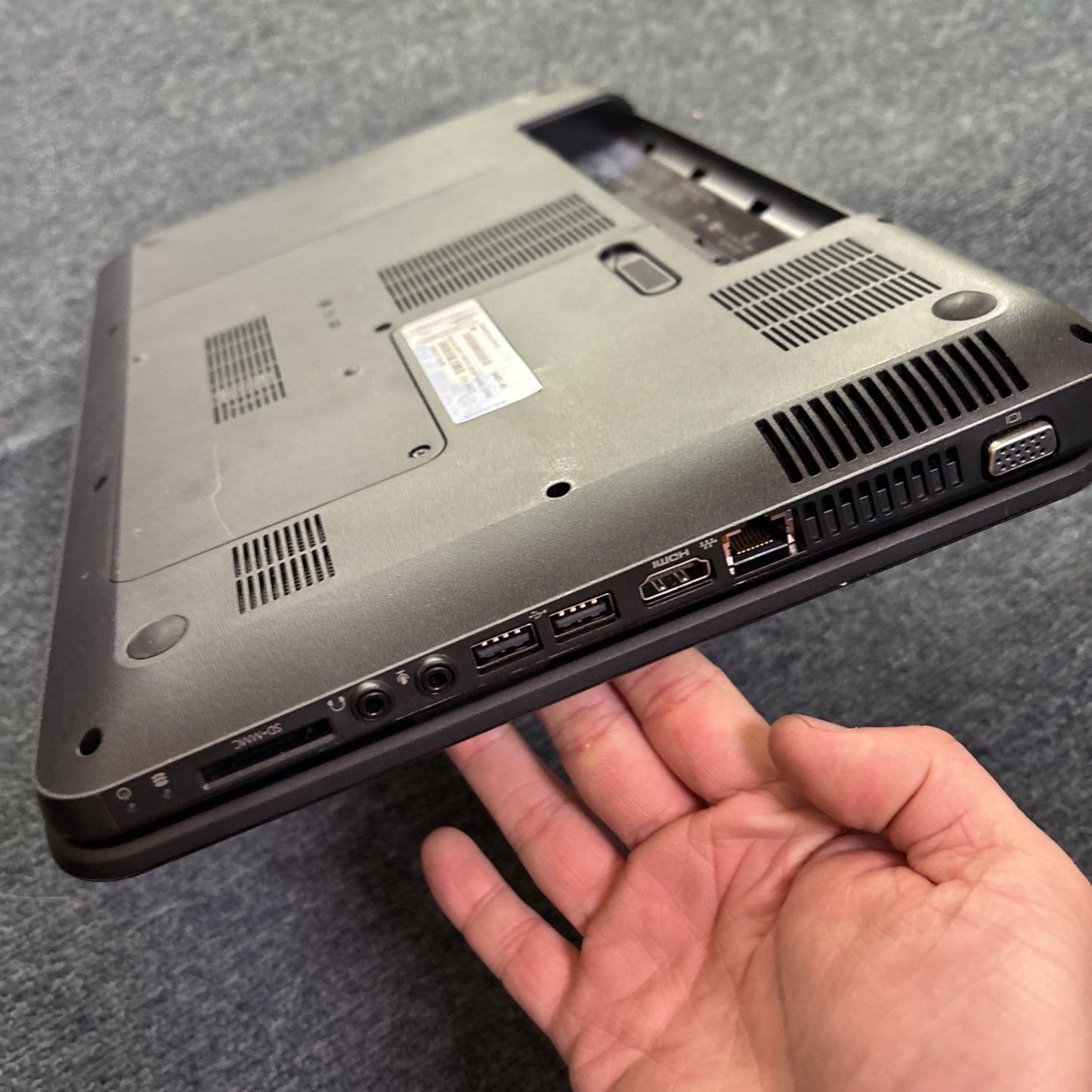 HP Pavilion G6 AMD-A4 4GB RAM 500gb HDD DVD *For Parts - Needs New Battery*